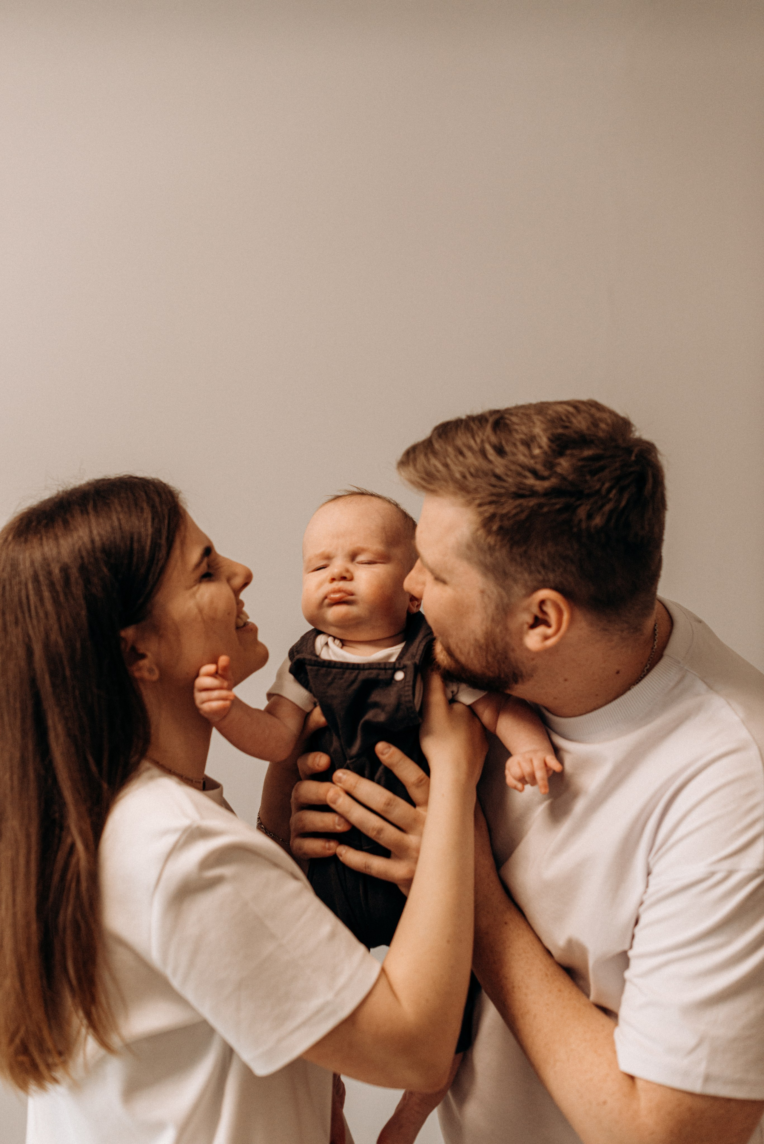 ;. Wedding and family photographer San Diego