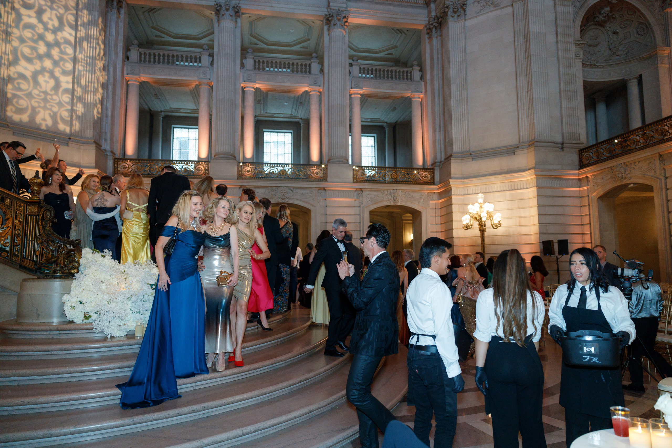 Wedding at City Hall. Family and Event photographer in Bay Area Elena Tiuriumina
