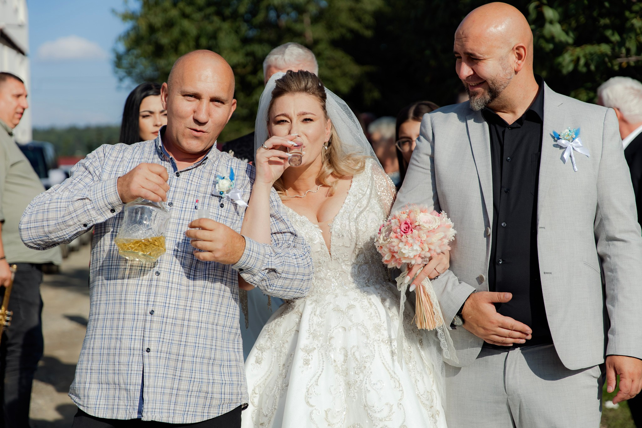 Mihai & Oana. Servicii foto-video profesionale, pentru momente de neuitat