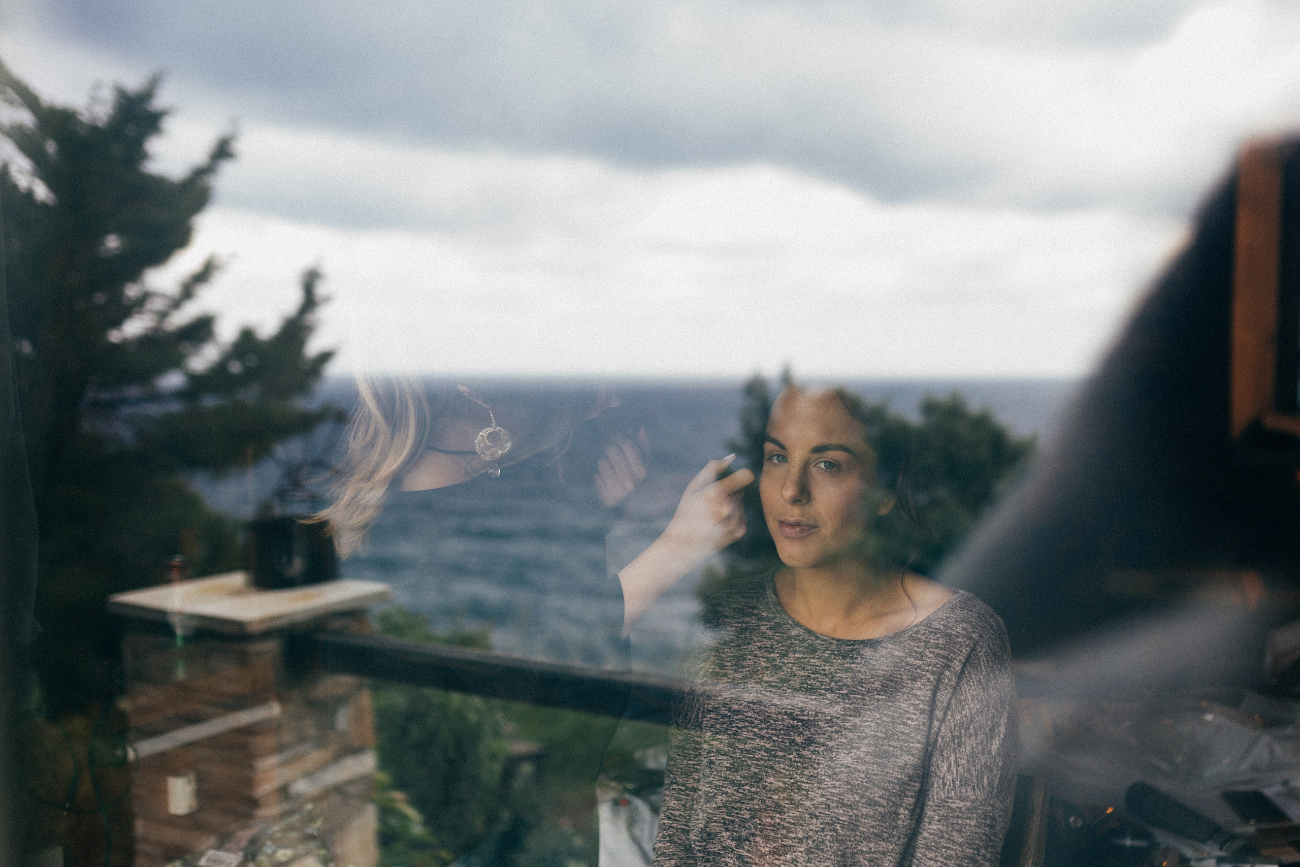 Gavin & Jessica, Evia. Denny Savon — Photographer in Santorini | Weddings, Love Stories & Flying Dress