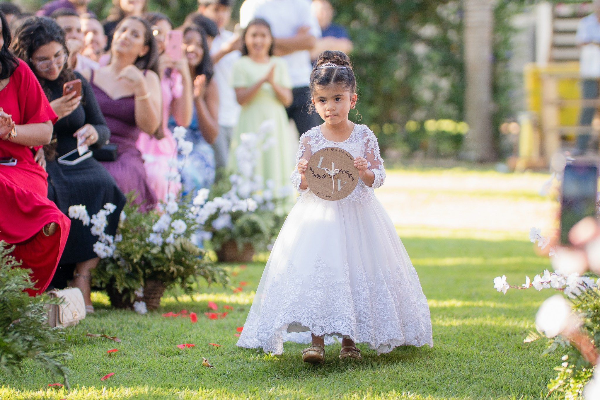 Larissa & Vinicius — Espaço Faveral / Aararaquara. Robson Colaço