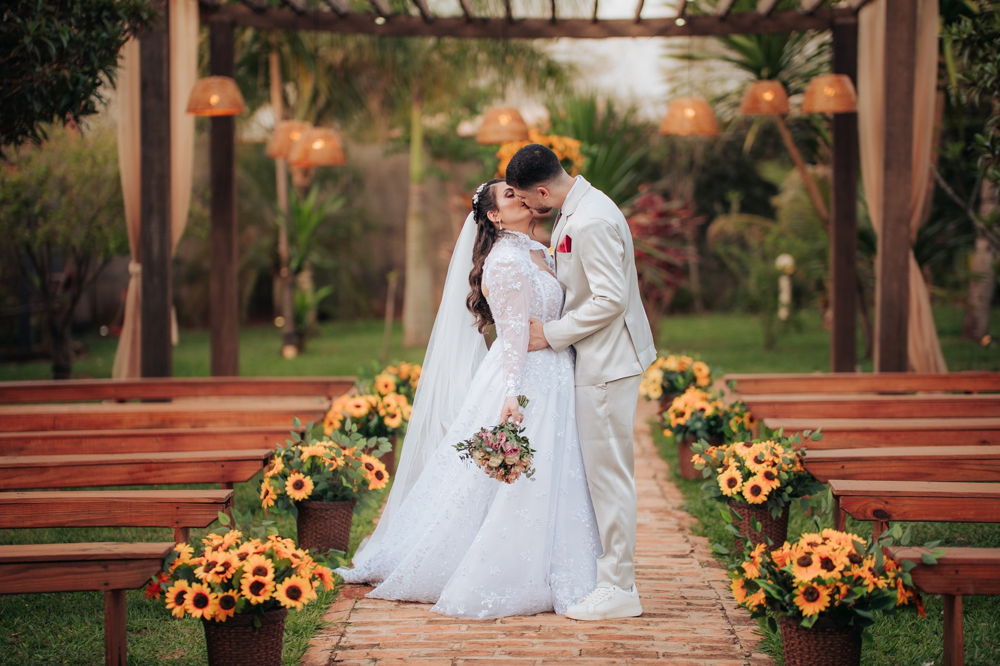 Aline & Daniel — Vila Casali / Piratininga SP. Robson Colaço