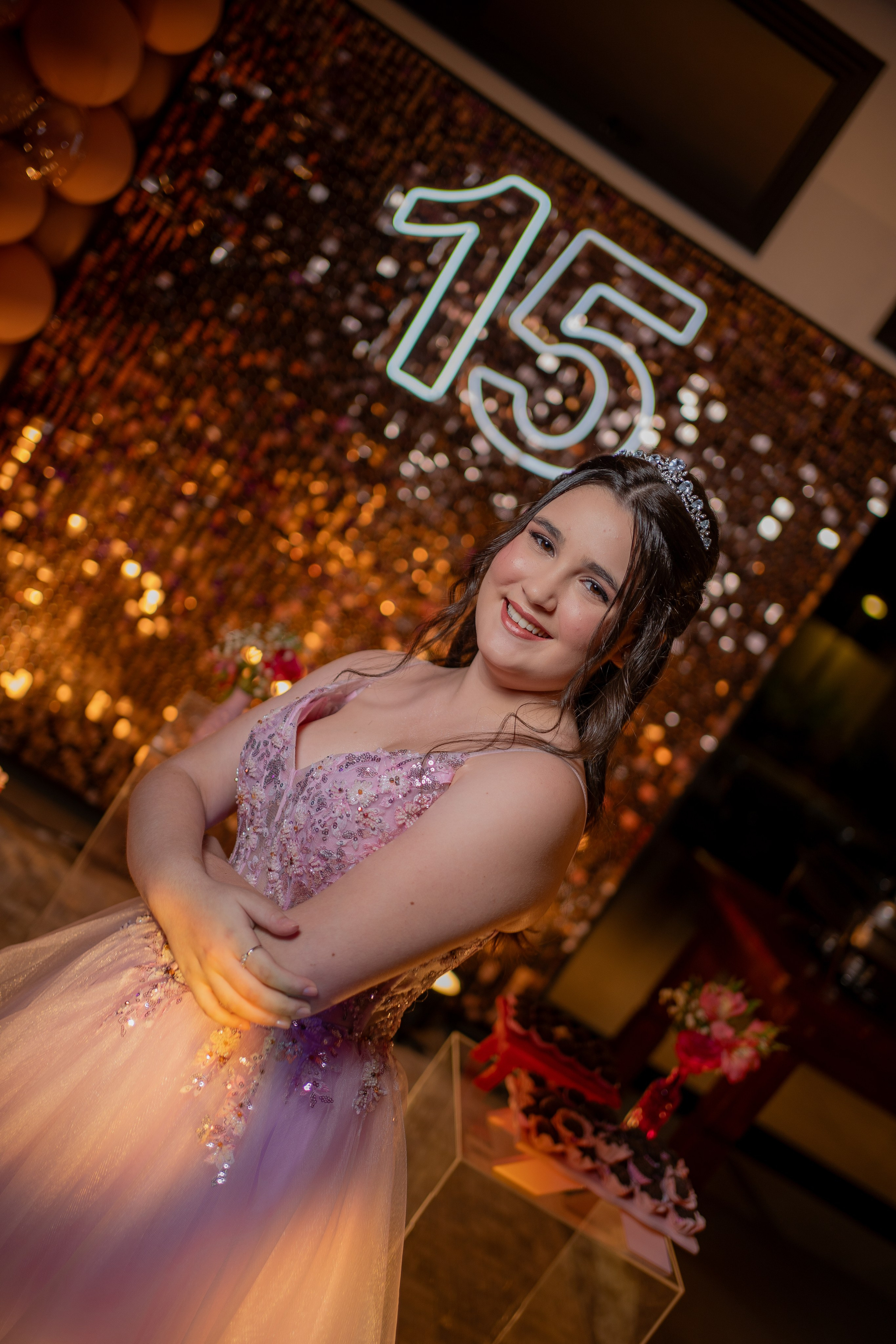Maria Laura — Villa de León / Bauru SP. Robson Colaço