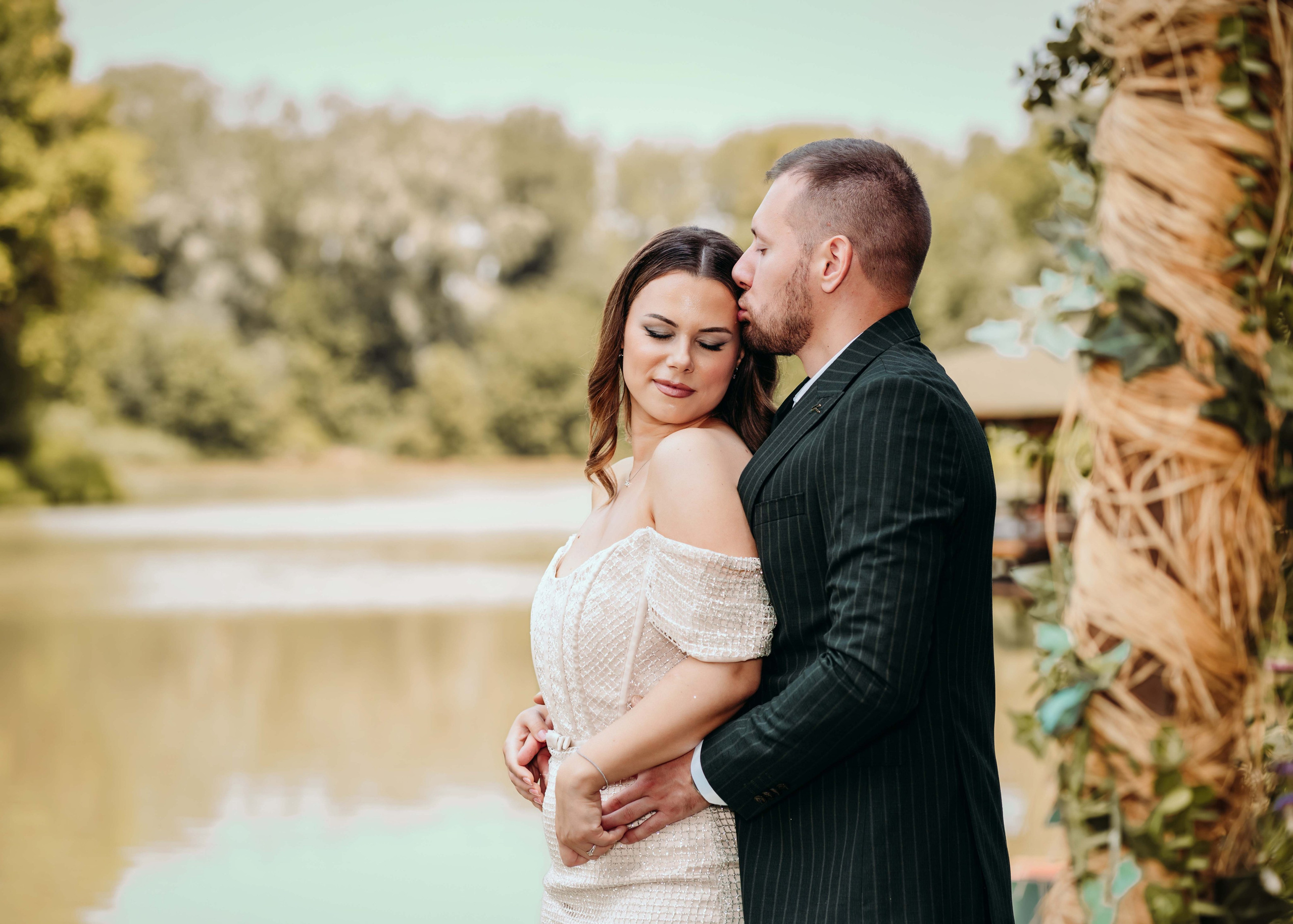 FOTOGRAFISANJE VENČANJA. DEČIJI FOTOGRAF BEOGRAD|NOVOGODISNJE FOTOGRAFISANJE|CAKE SMASH