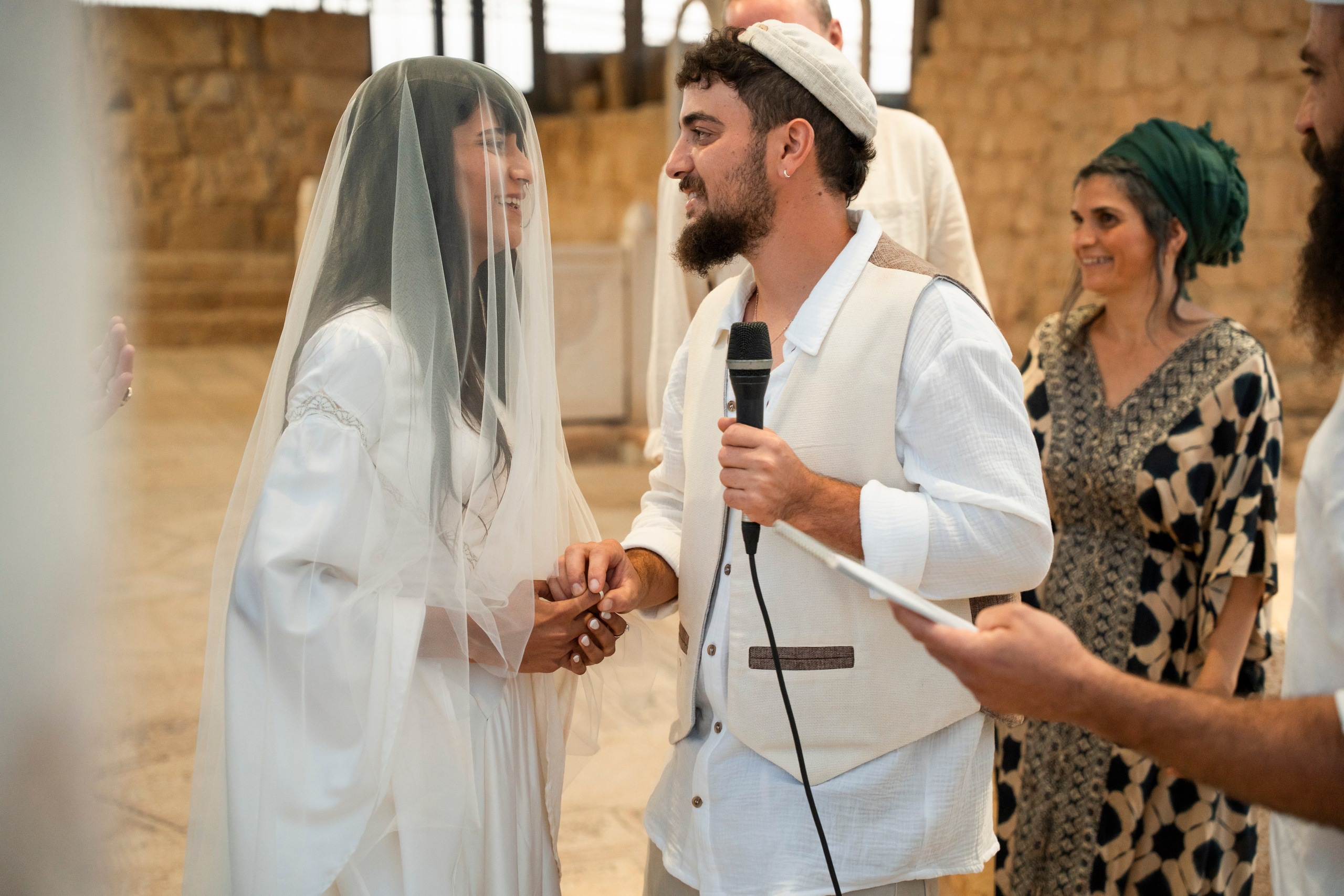 עדן ושלהבת. יוסף מזרחי צילום חתונה, ברית וזוגיות. צלם מקצועי שאוהב להוציא אתכם הכי יפים ברגעים הכי מרגשים