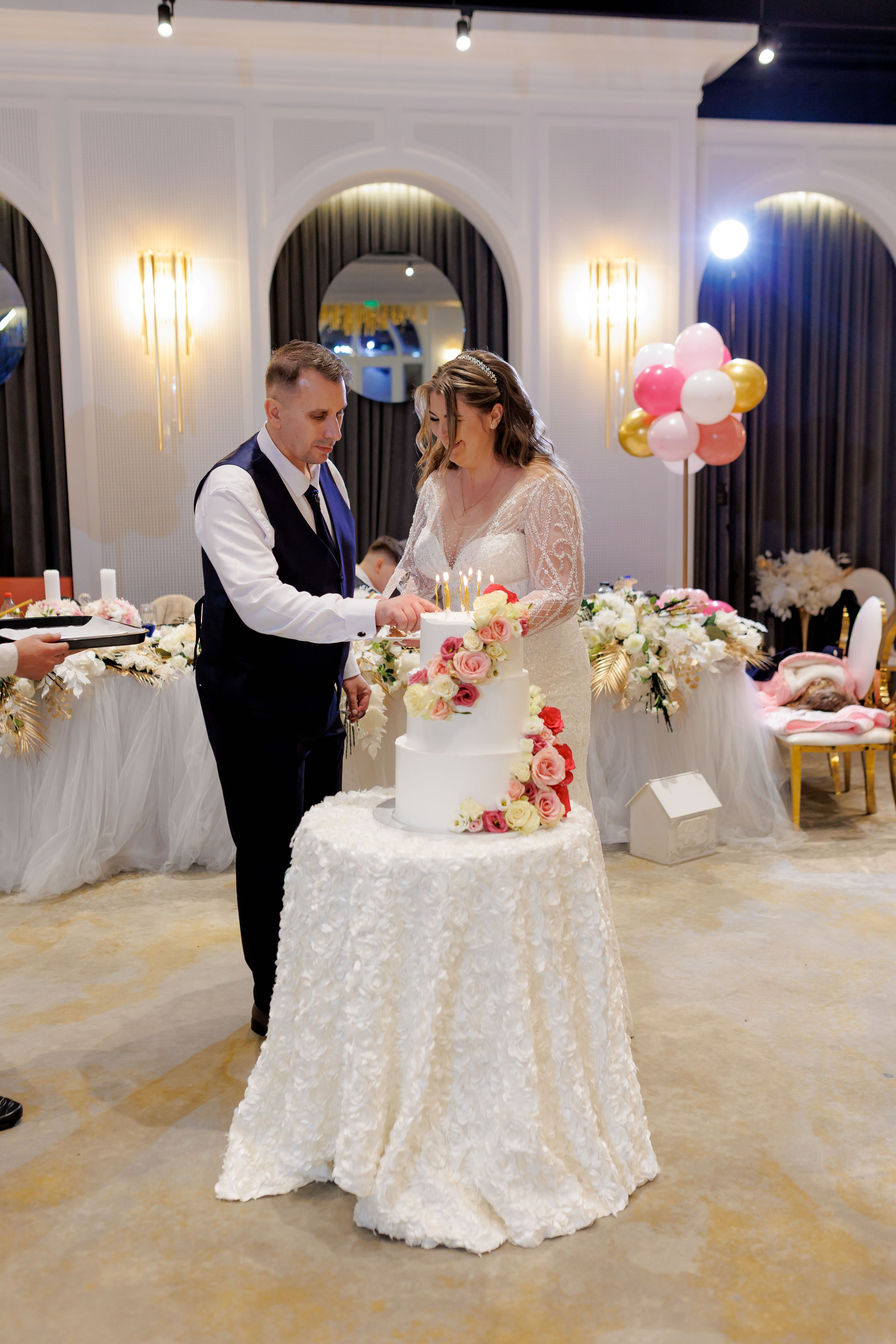 Povestea voastră, regizată de noi |Cristi Turculet Videograf Nuntă Suceava | wedding highlight. Servicii foto-video profesionale, pentru momente de neuitat