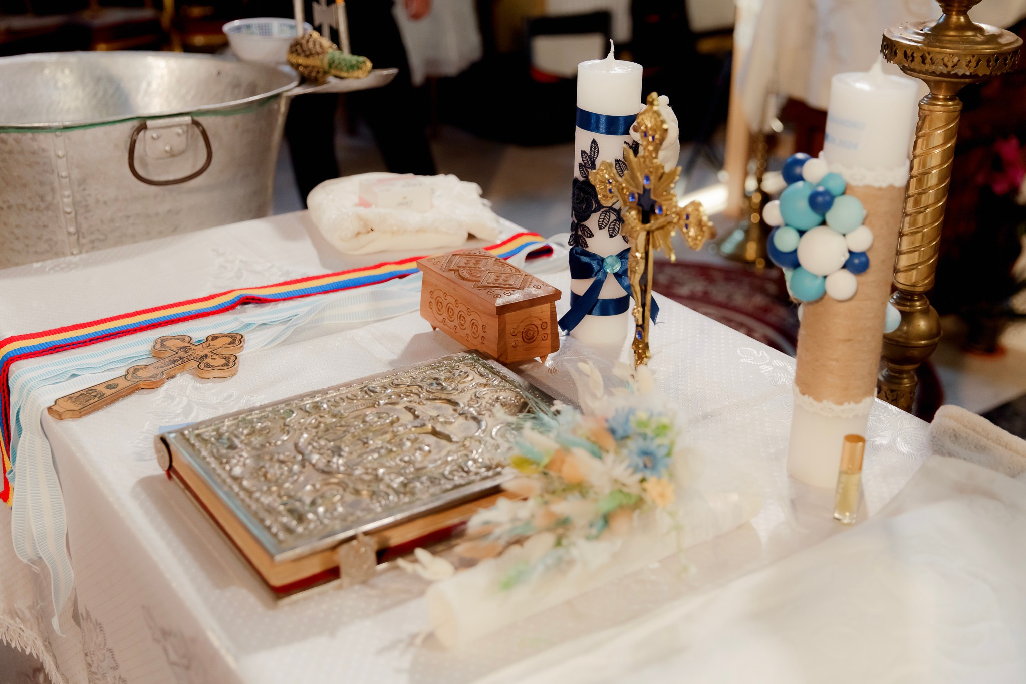 Mihai & Oana. Servicii foto-video profesionale, pentru momente de neuitat