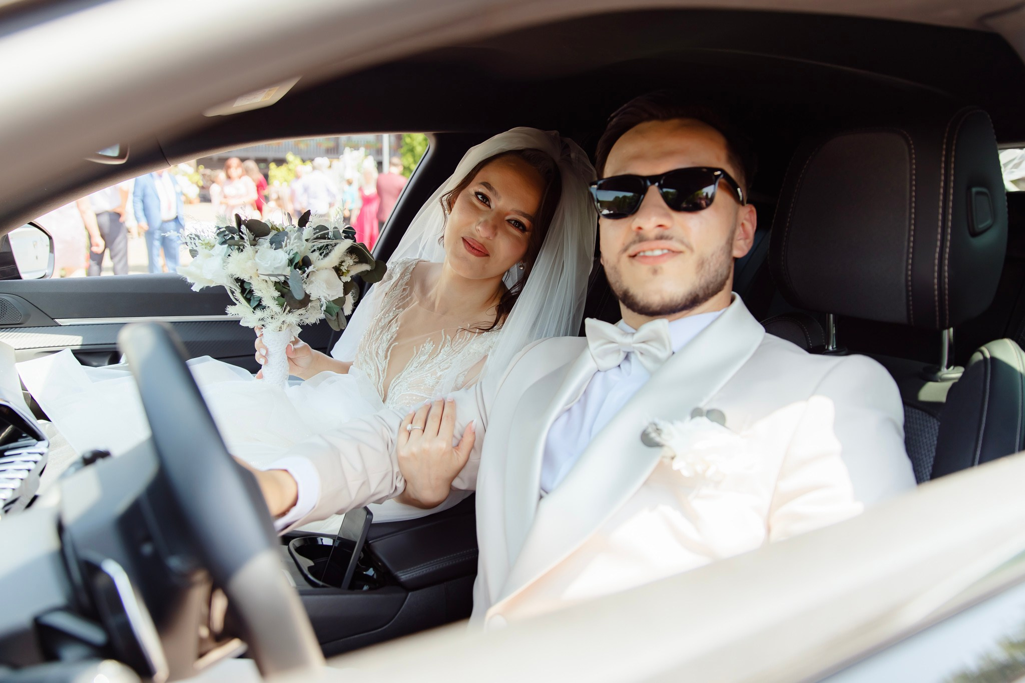 Ioana & Ionuț | Nuntă de poveste la Păstrăvăria Poiana din Mălini județul Suceava. Servicii foto-video profesionale, pentru momente de neuitat