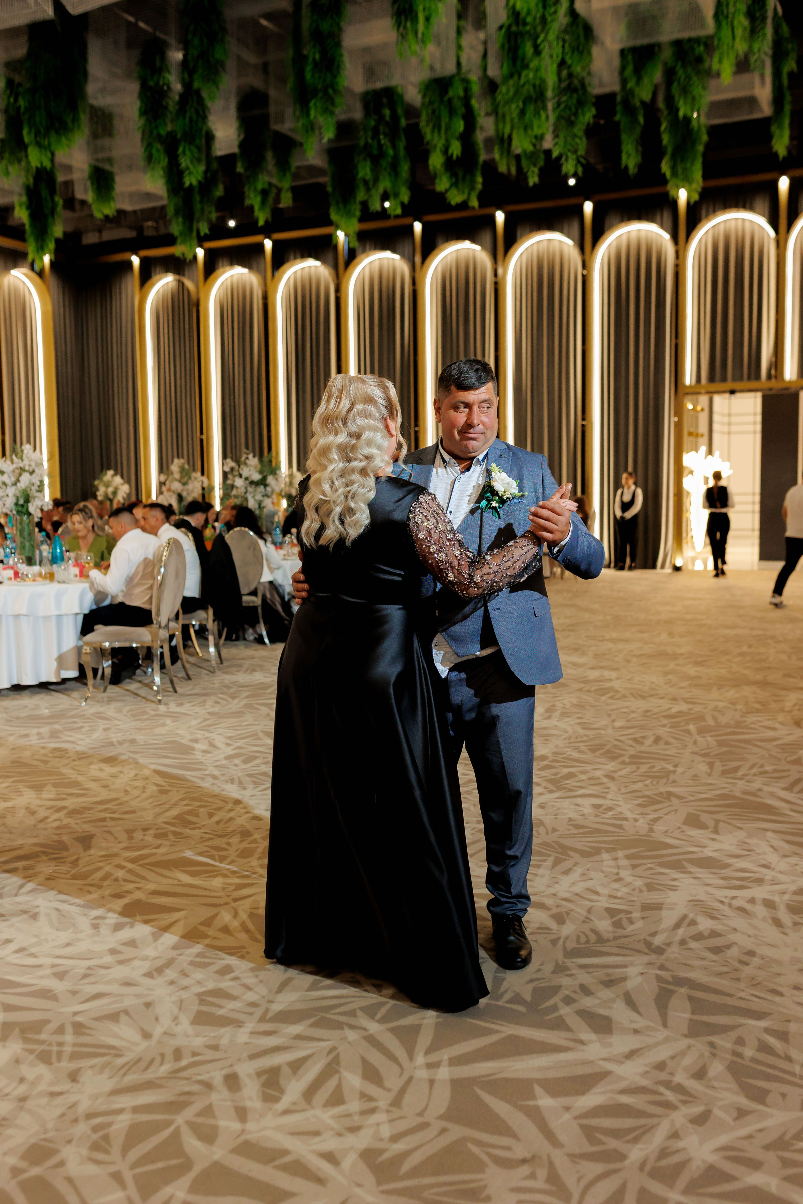 Nunta Nicoleta & Răzvan | Fotografie & Videografie Profesională. Servicii foto-video profesionale, pentru momente de neuitat