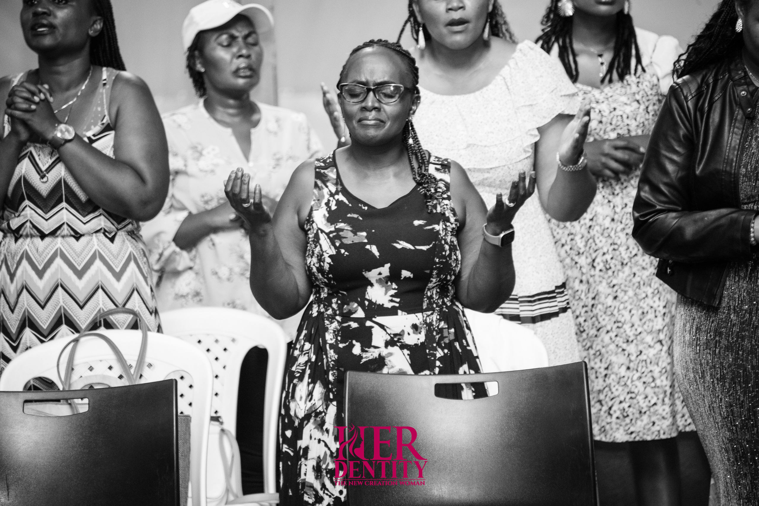 LADIES MINISTRY. Pastor Morris