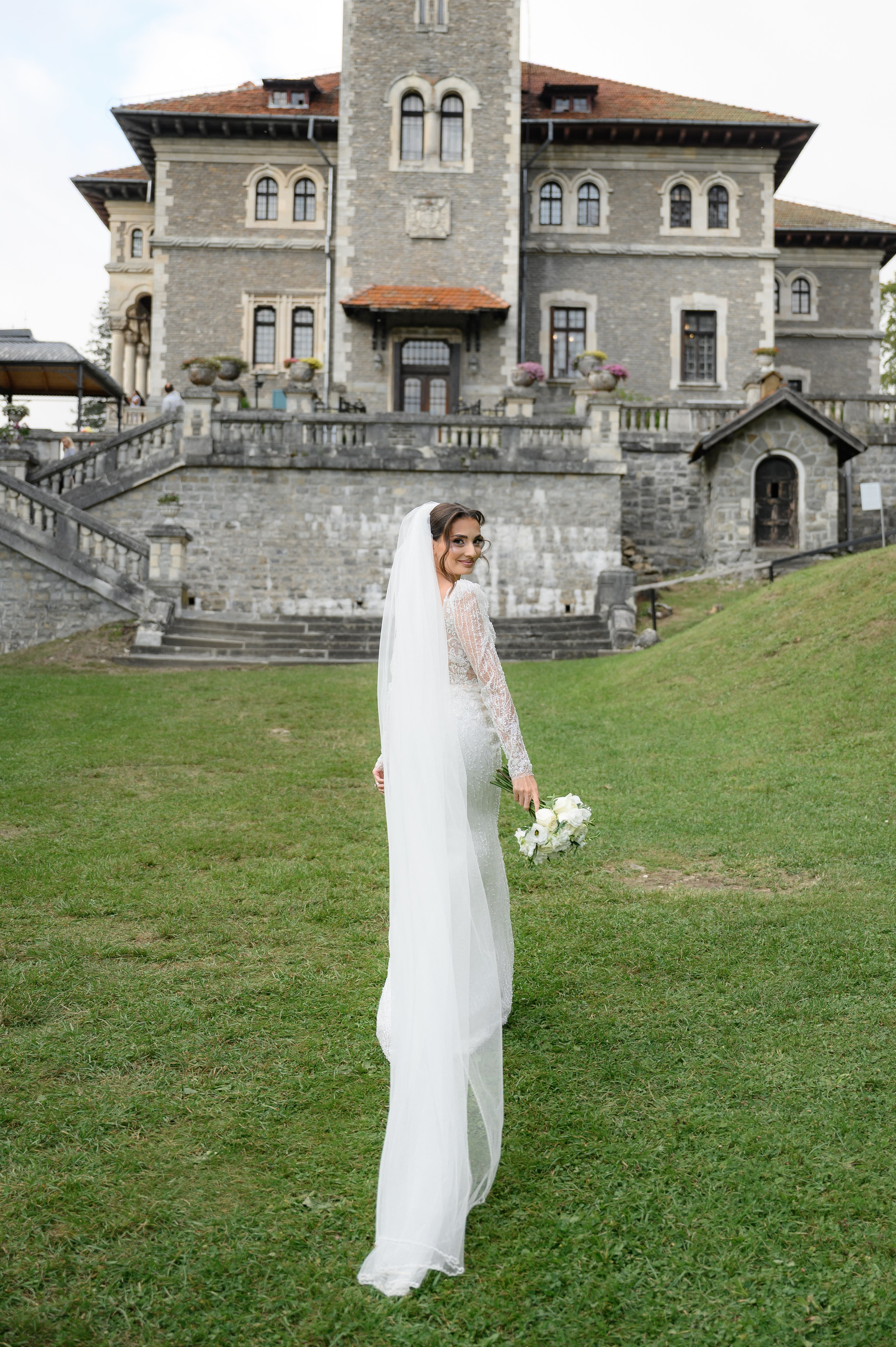 Mălina & Silviu – ședință foto la Castelul Cantacuzino | Fotograf nuntă