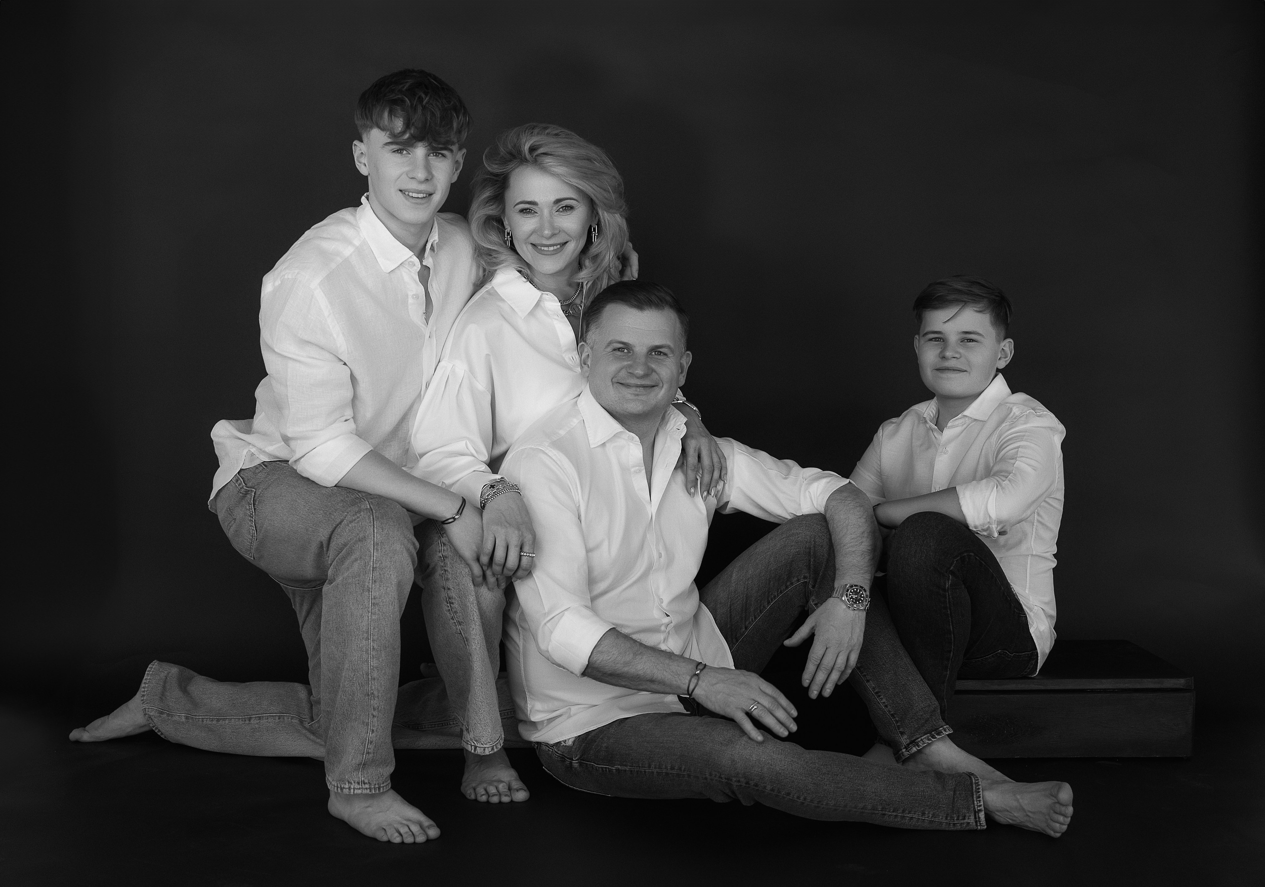 Studio shoot. Family, conceptual women portrait photograher in Geneva, Switzerland