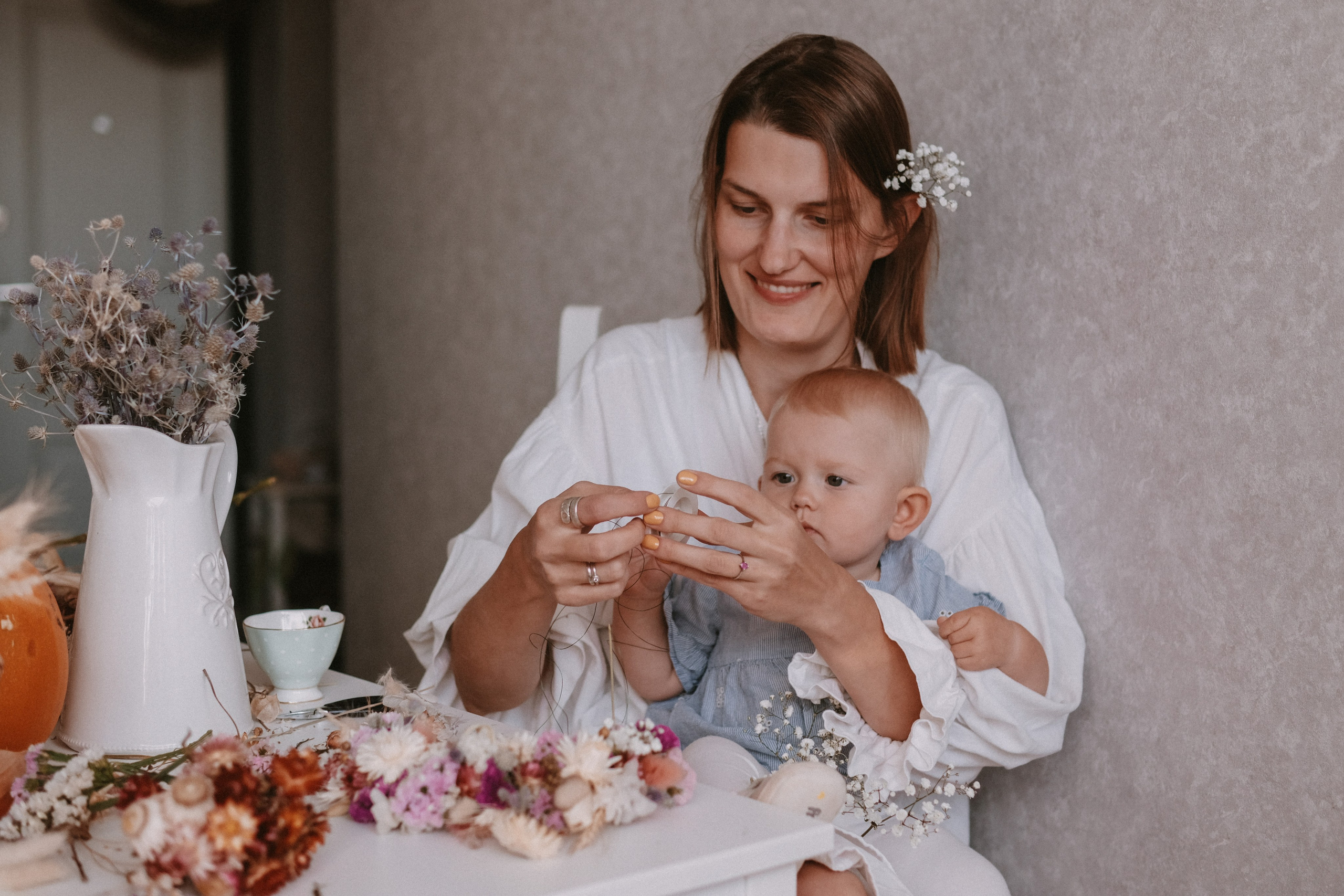 Floral Wreaths. Lens Captures Life
