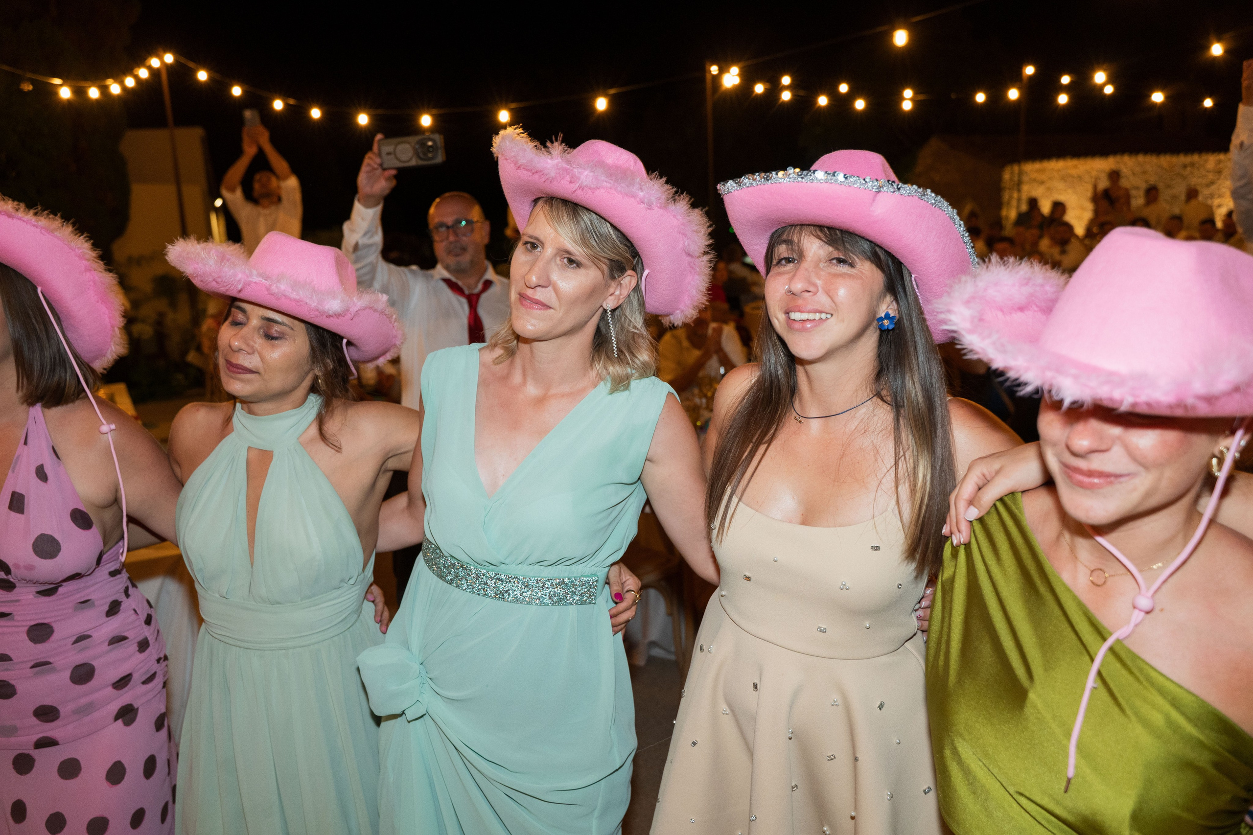 Azu&Juanan. Mallorca Weddings & Family – Natural & Emotional Photography
