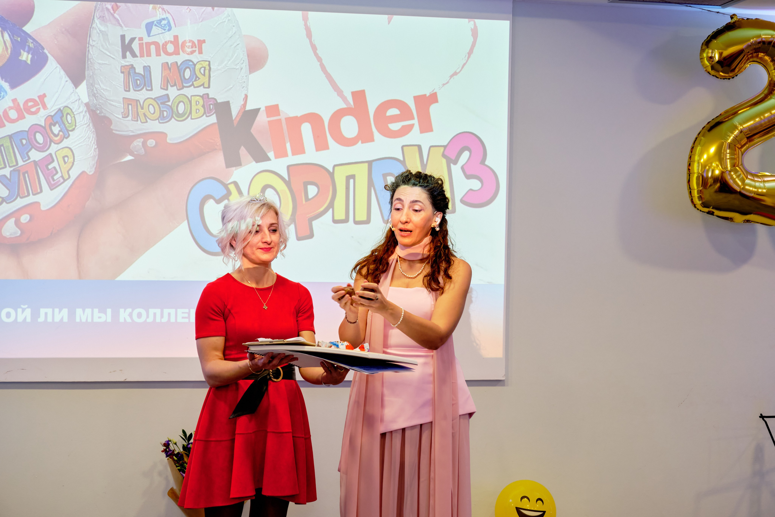 Фоторепортаж з благодійного Новорічного балу у Чорногорії. Портретний фотограф Альона Новгородцева