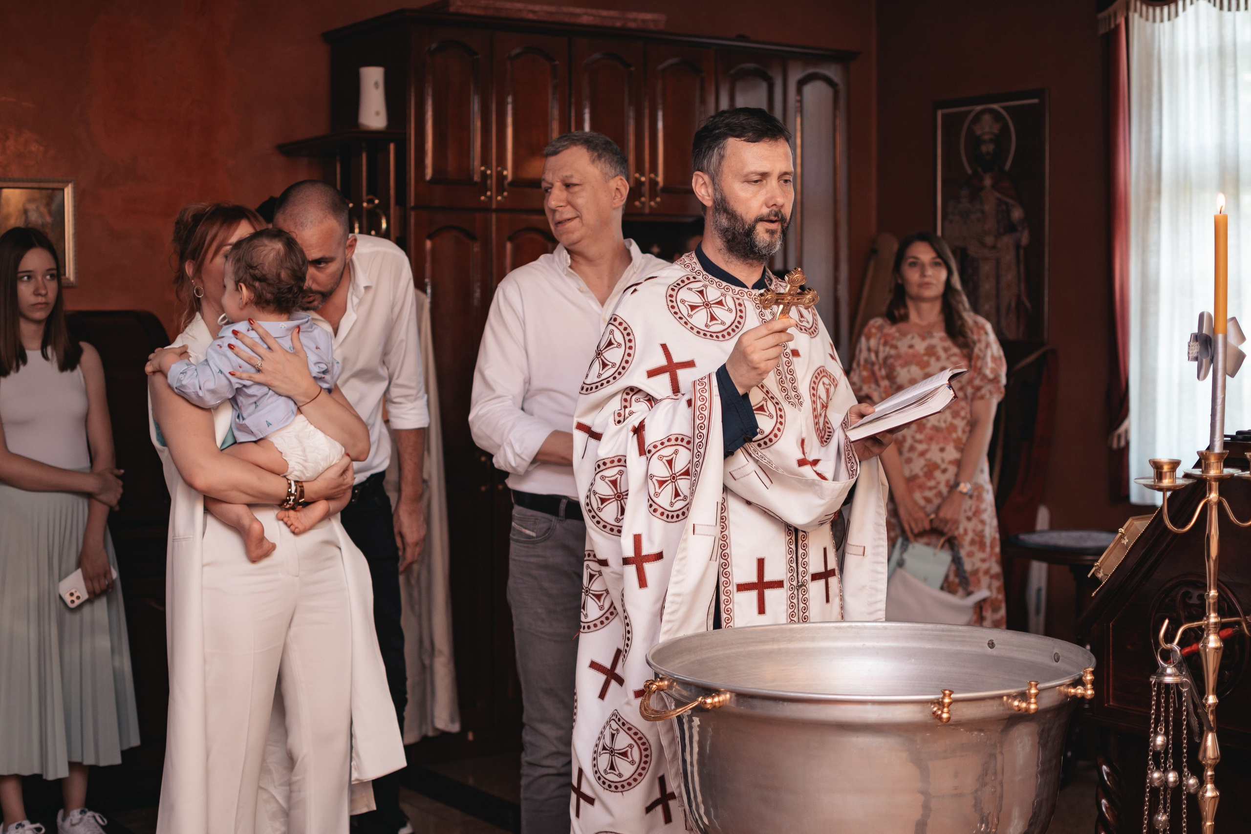 Lazar, krštenje i rođendan. BambinaaPhotography