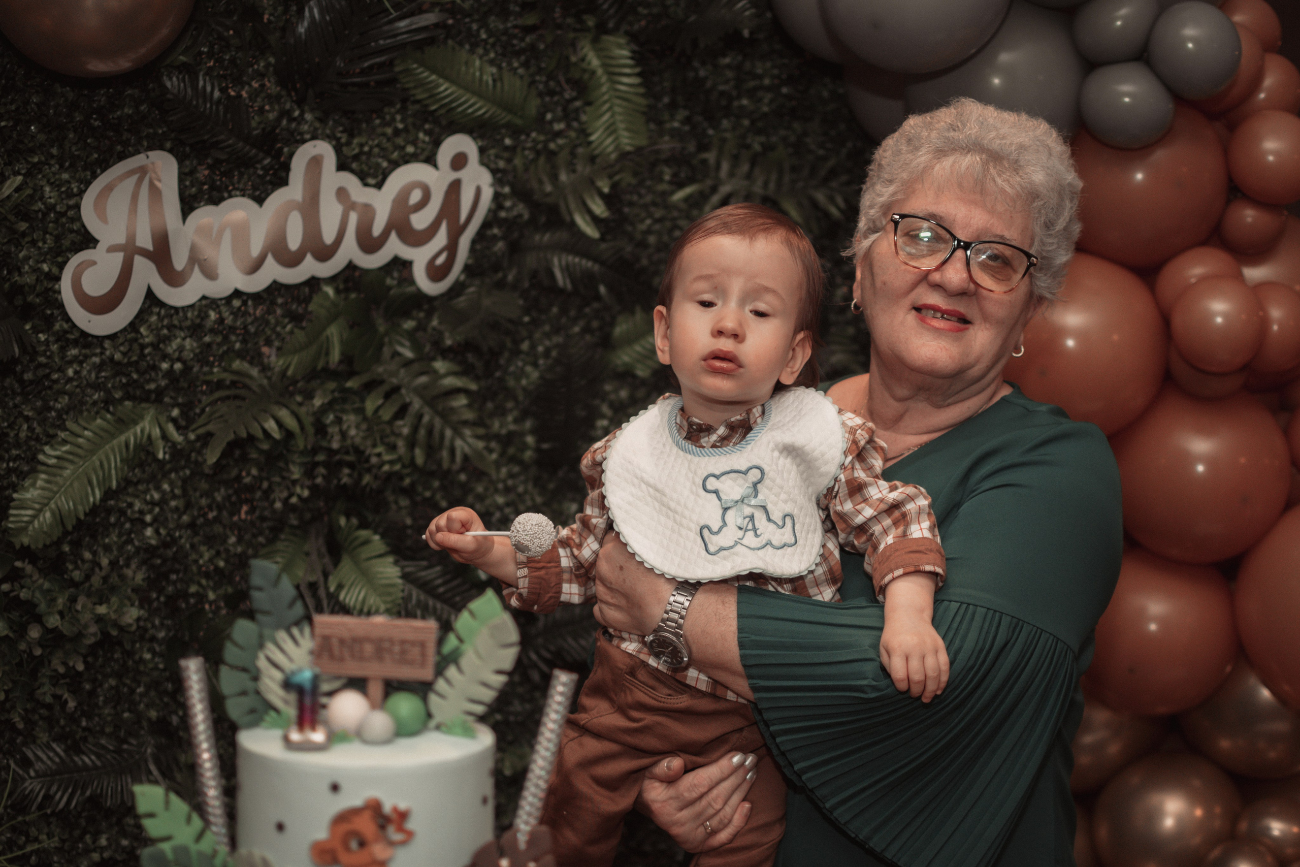 Andrej, krštenje i rođendan. BambinaaPhotography