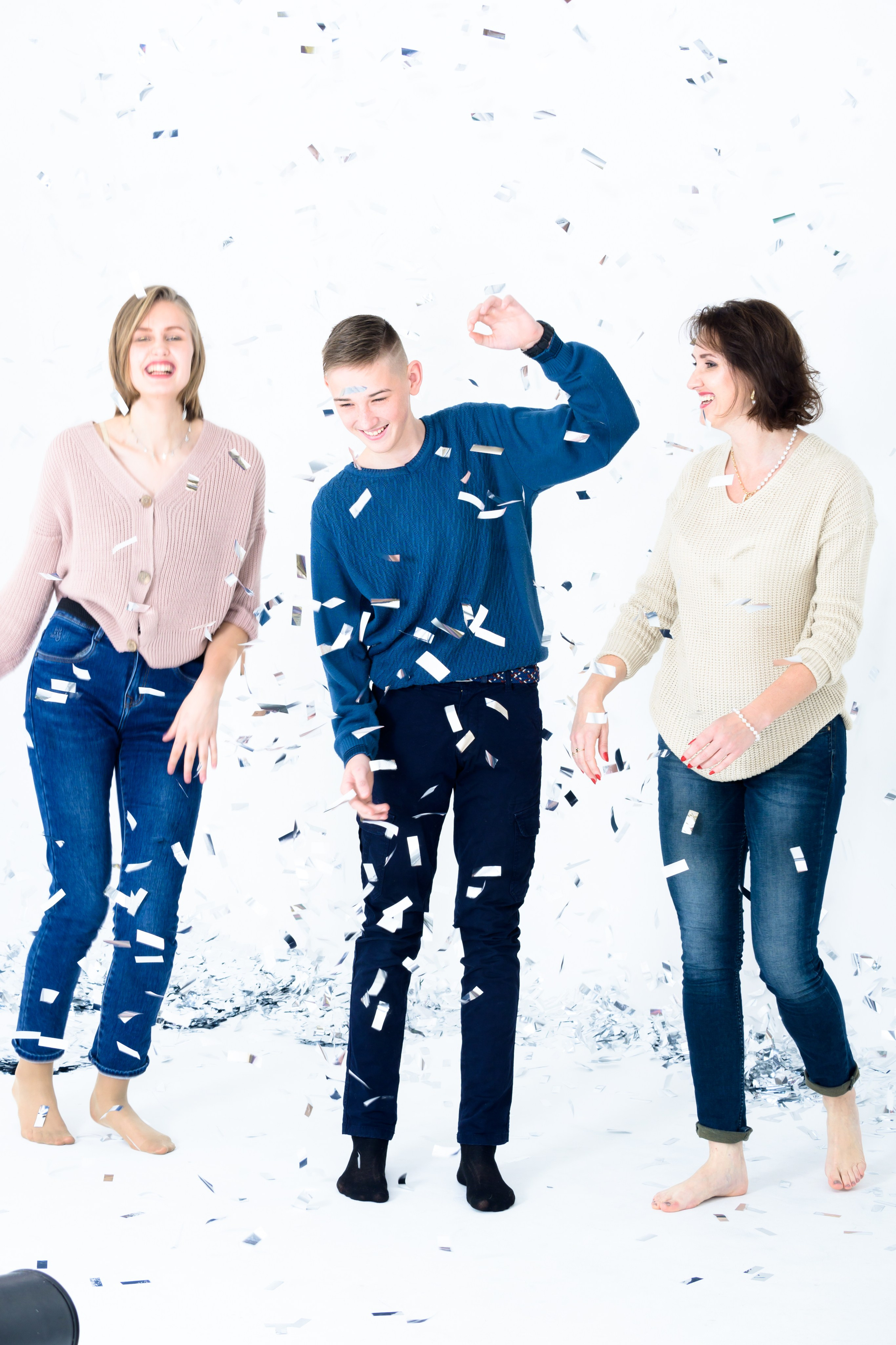 Katya and the family. Fotograf Dmitrii Donets