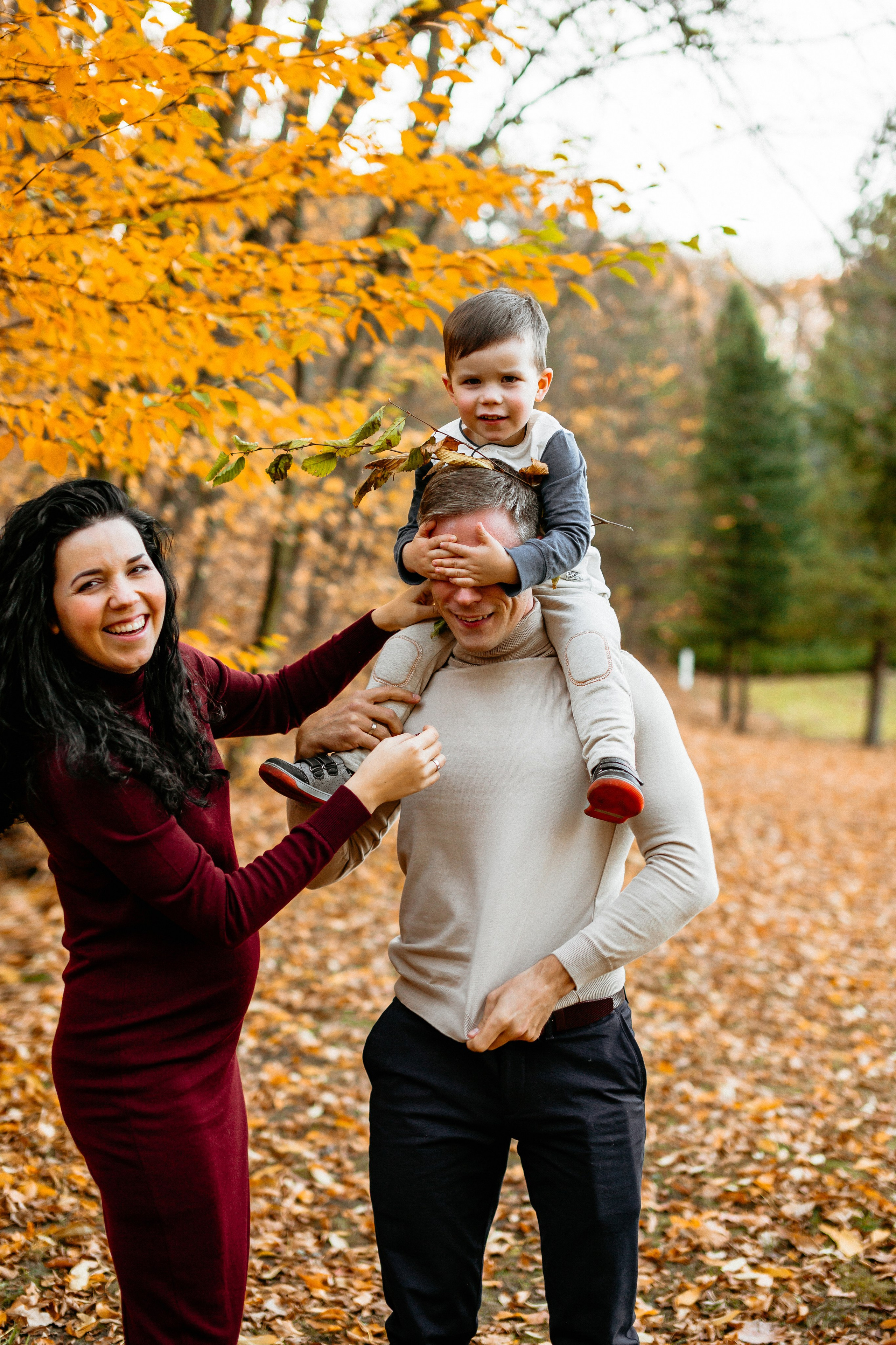 Nazar, Nataly, Denis. Wedding and Family Photograph