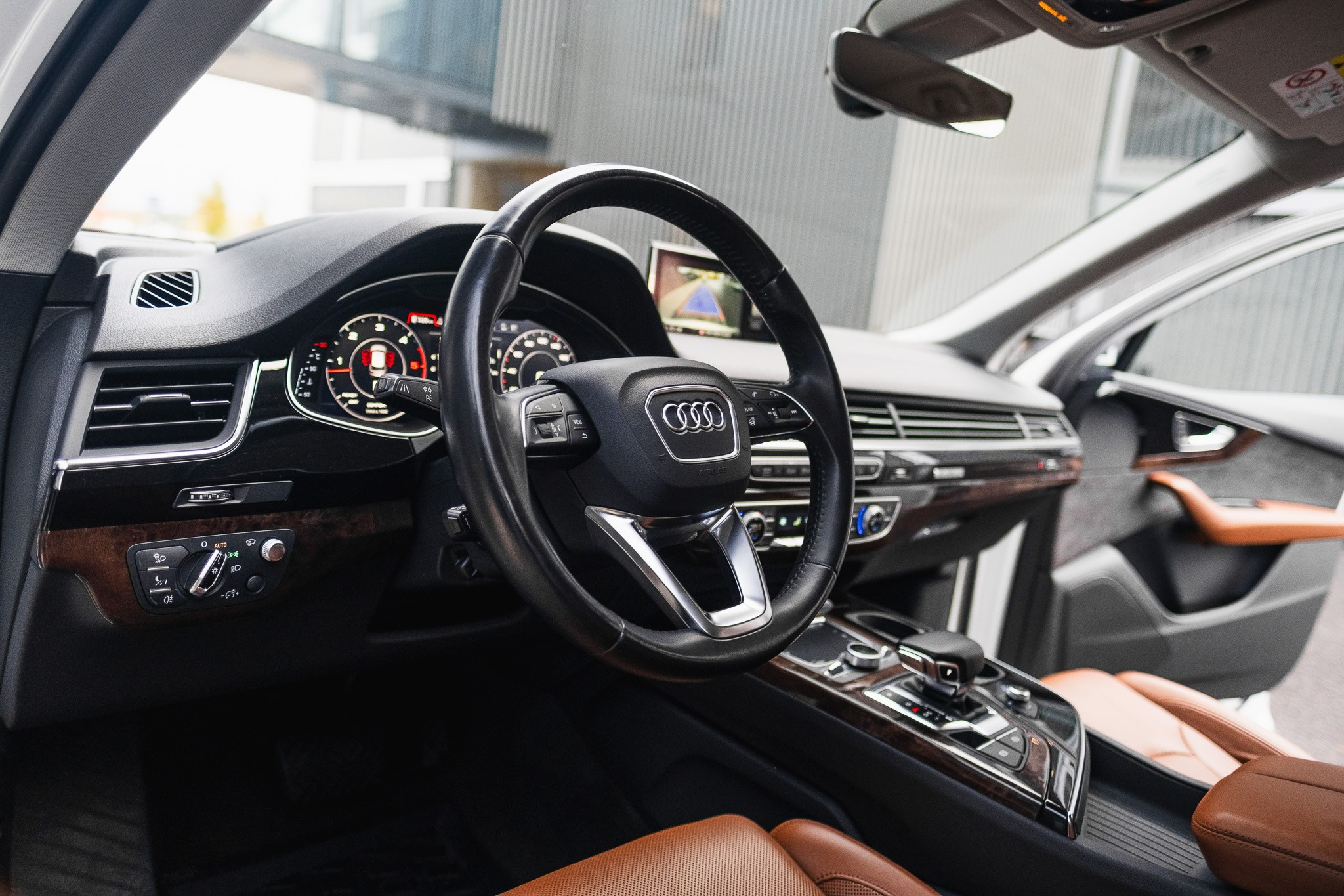 AUDI Q7. LOHA VISUALS — AUTOMOTIVE PHOTOGRAPHY