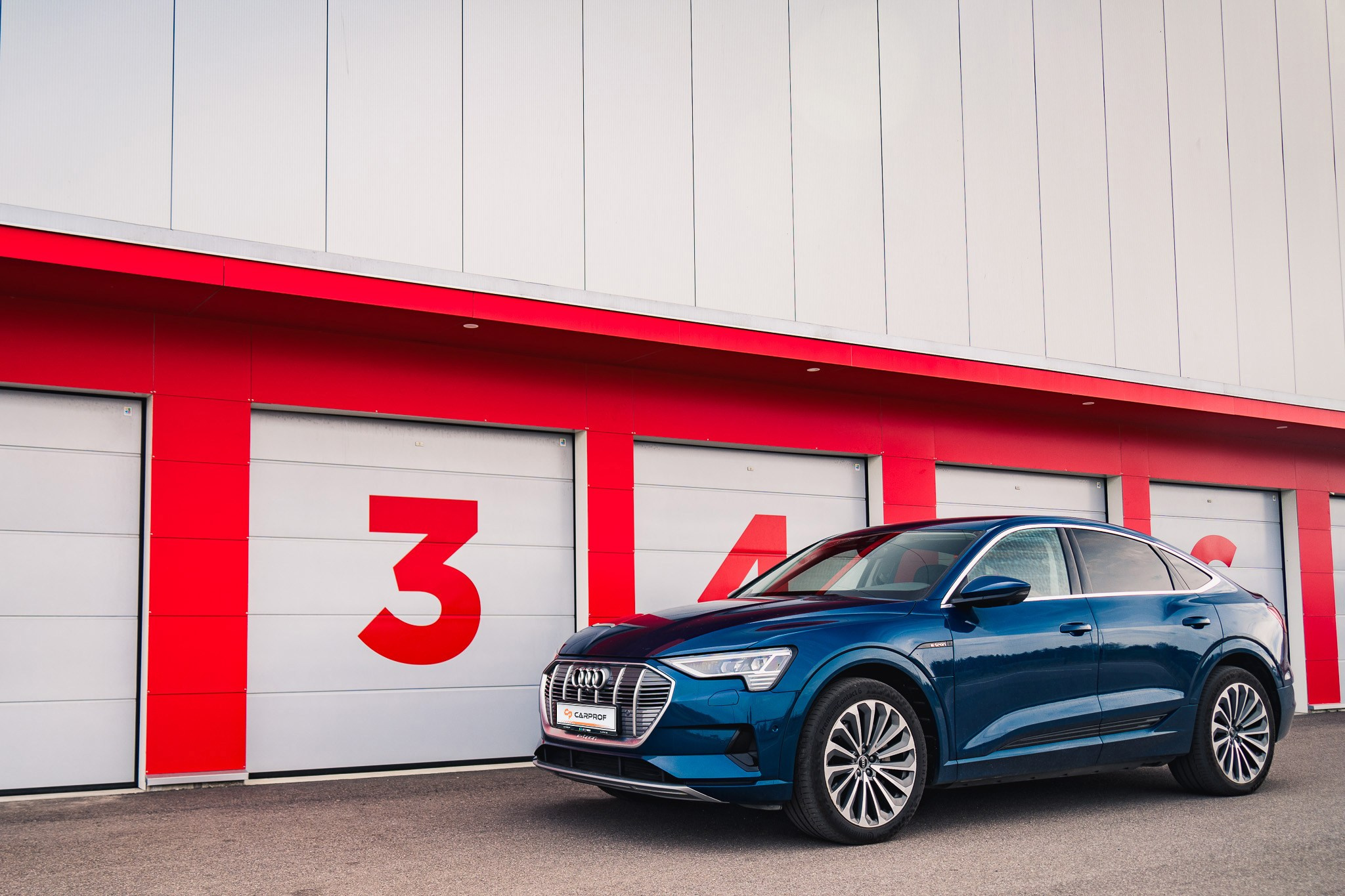 Photo & Video for Business Album. LOHA VISUALS — AUTOMOTIVE PHOTOGRAPHY