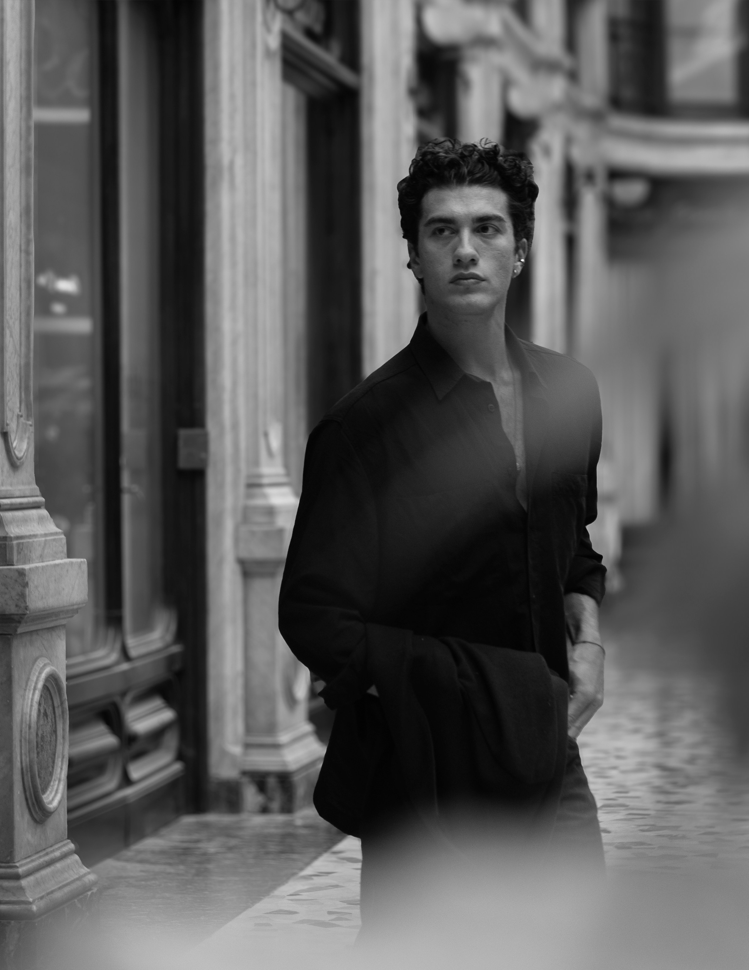 FOP NOIR | ELEGANCE IN SHADOWS. Anastasiia Kalinkina — Photographer in Berlin