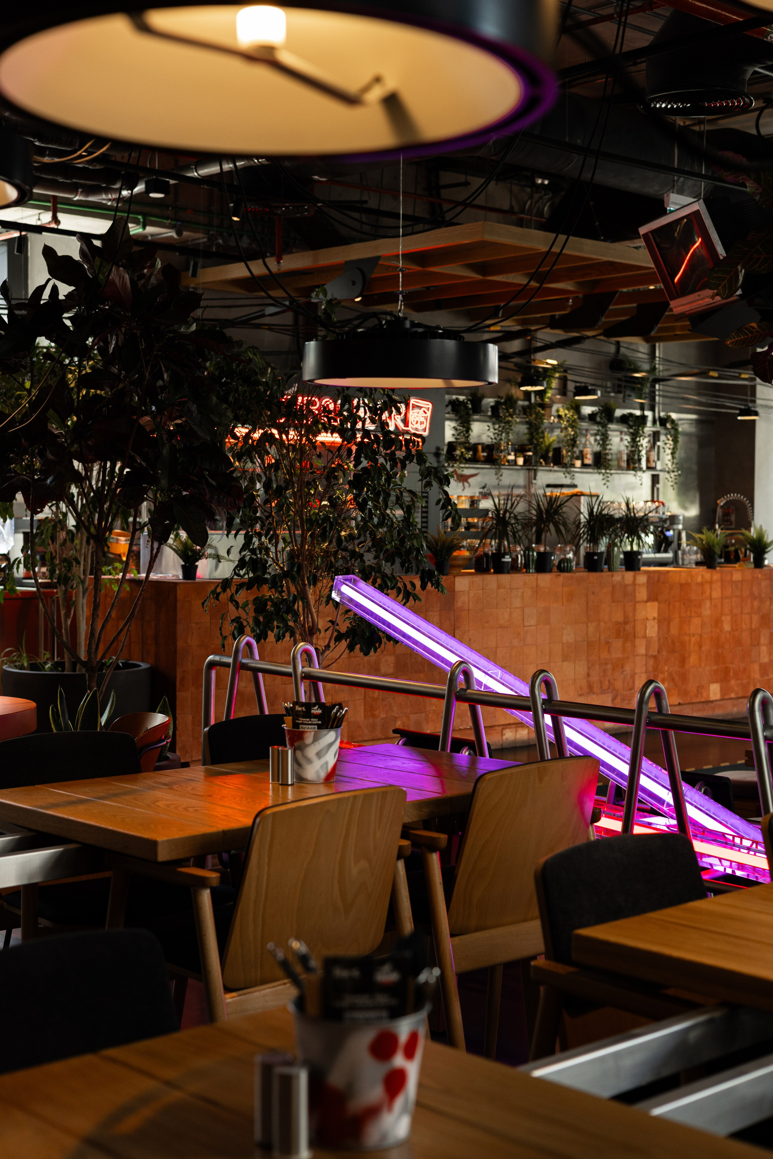 Frank Restaurant Dubai — Interior Photography | Anastasiia Kalinkina
