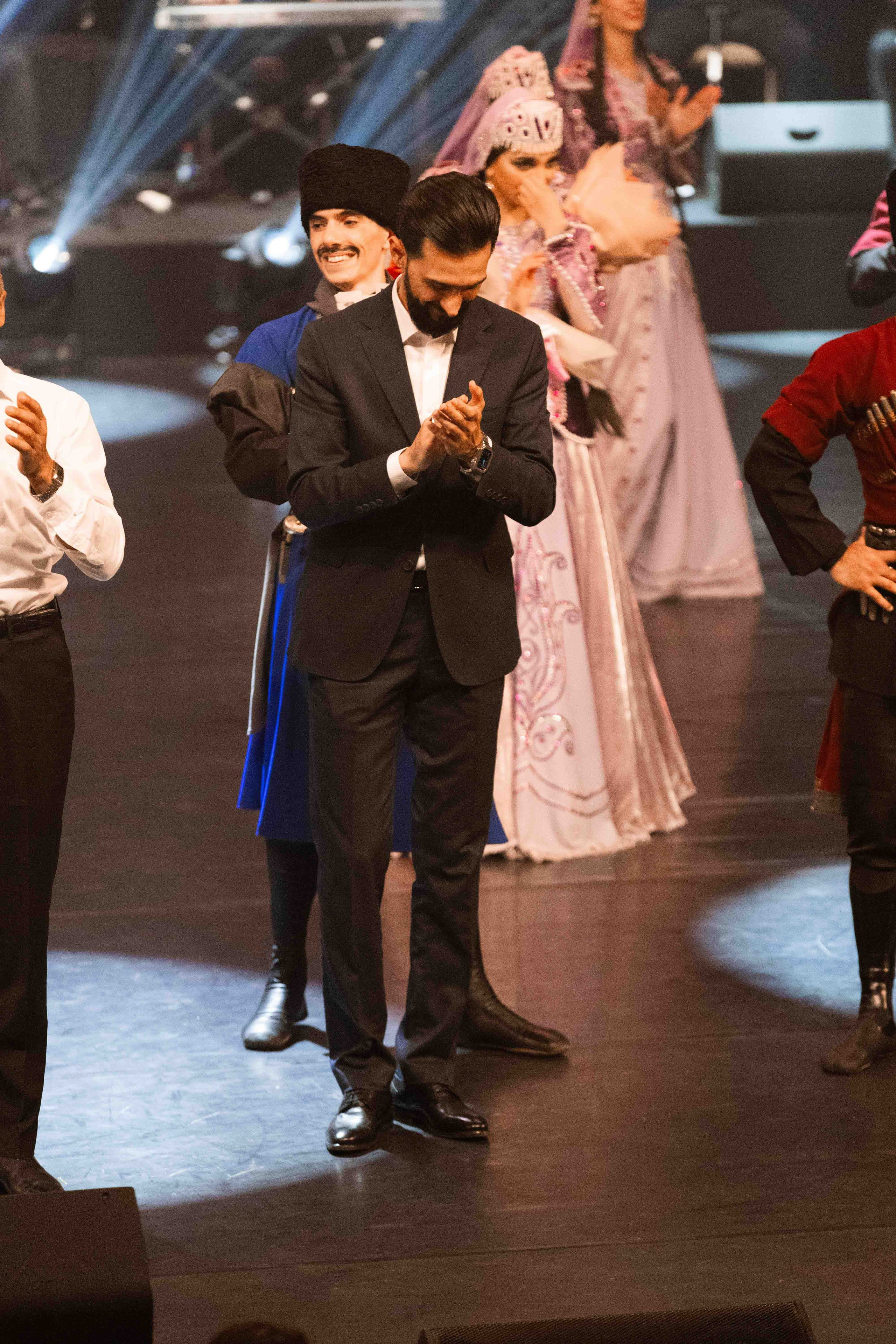 STATE DANCE ENSEMBLE. Wedding&Event photographer Ismail Rzayev in Baku