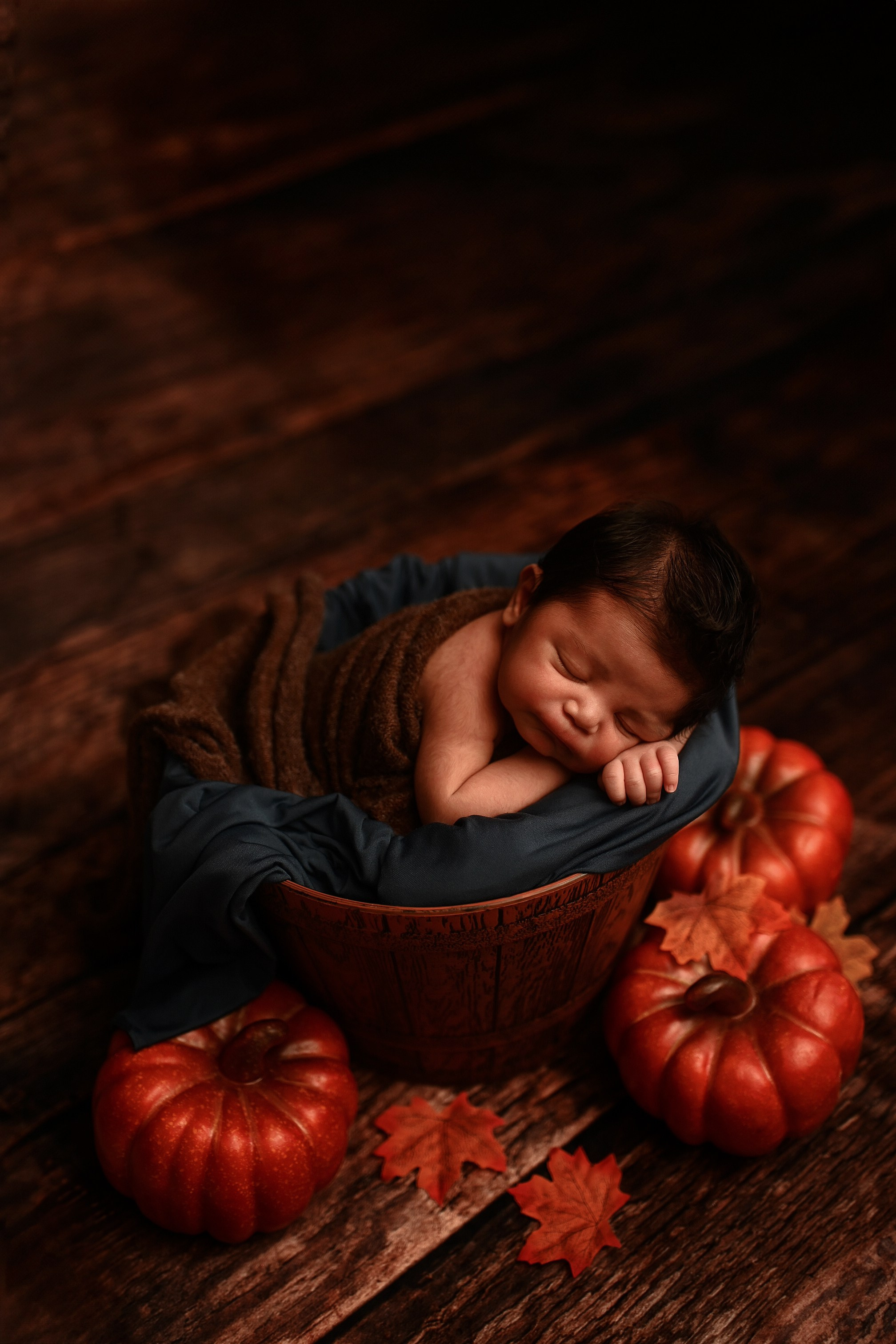 Επαγγελματική φωτογράφιση νεογέννητου στη Ρόδο. Φωτογράφος νεογέννητων στη Ρόδο. Φωτογράφιση εγκυμοσύνης