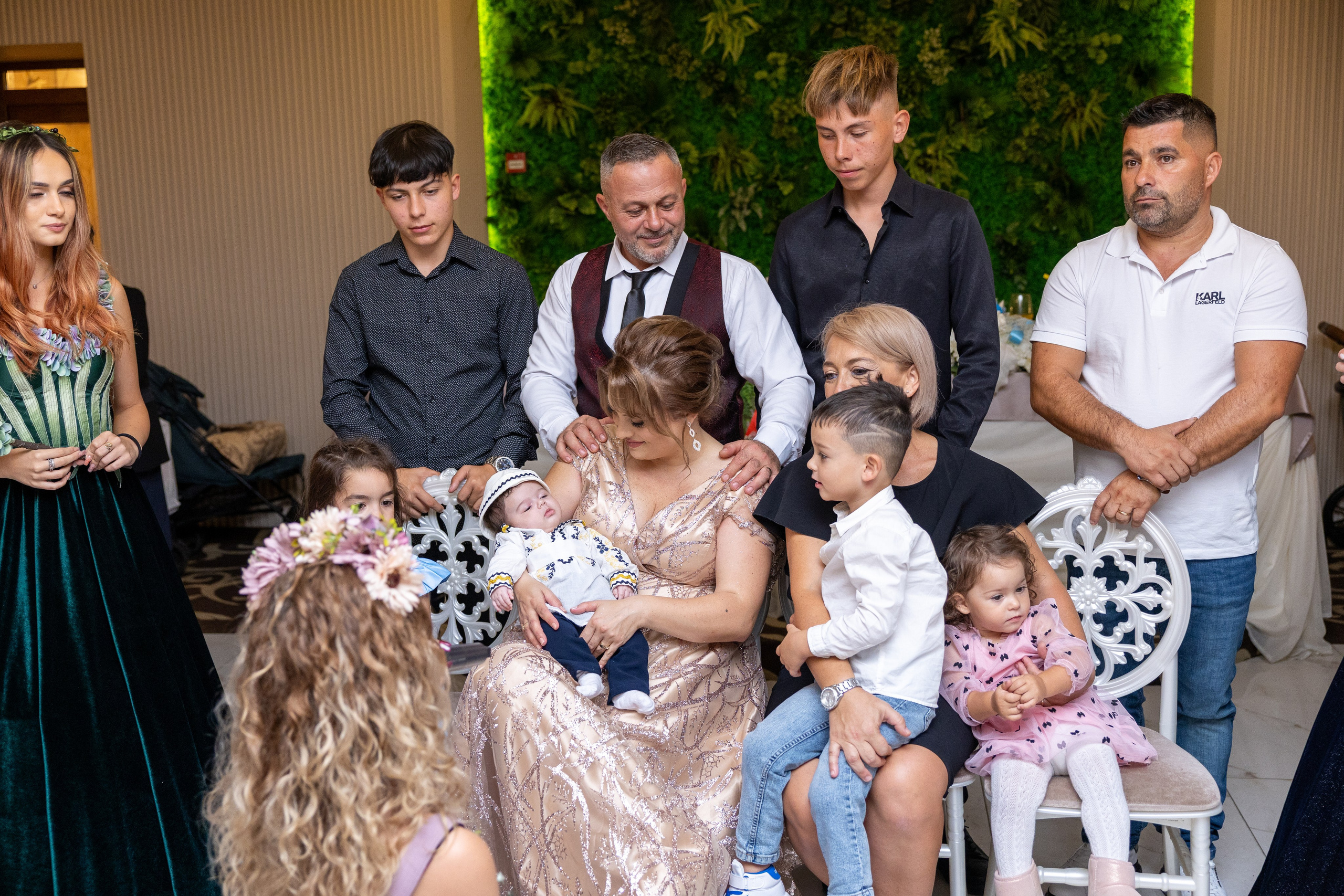 Andrei Sebastian. Moments By Gub