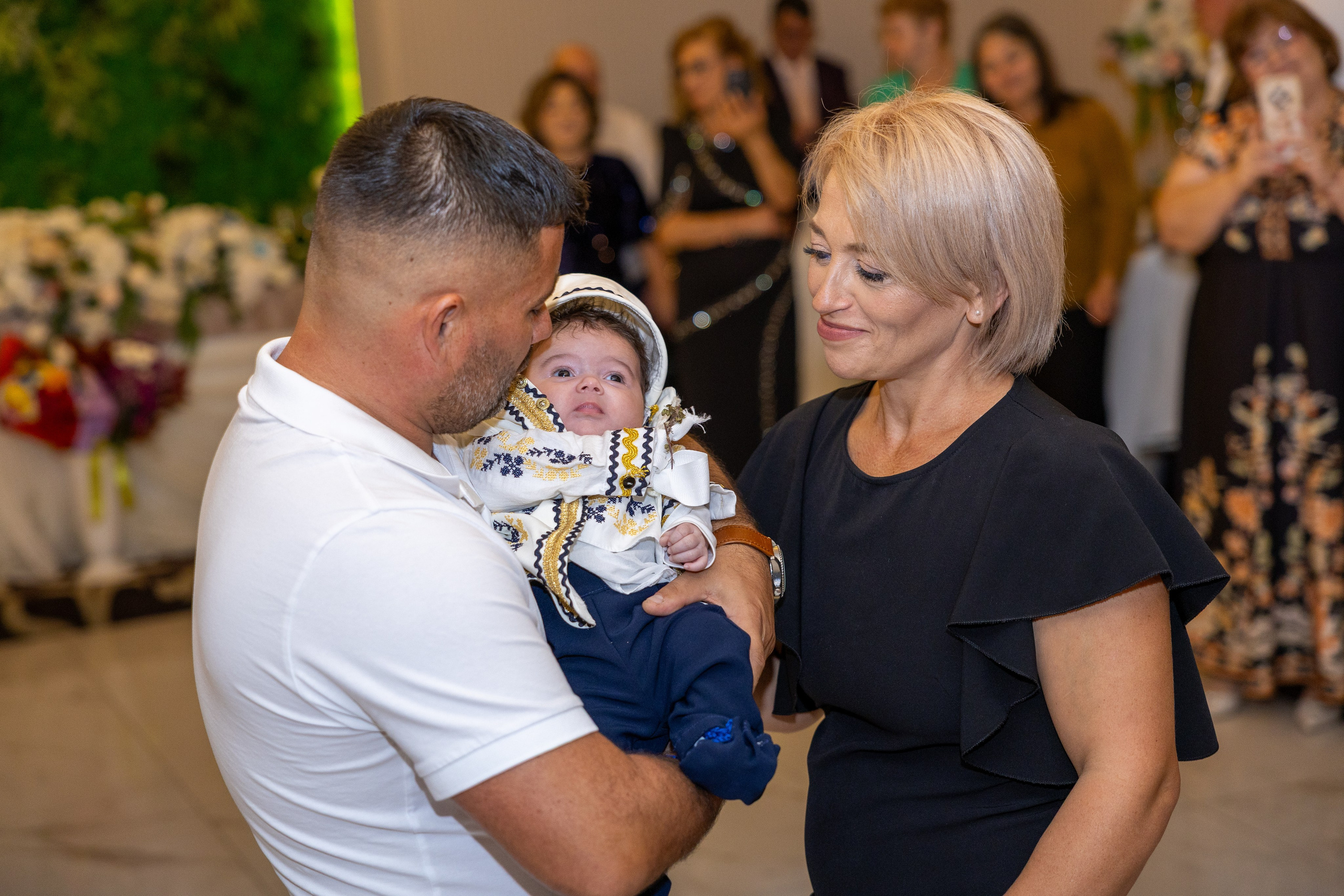 Andrei Sebastian. Moments By Gub