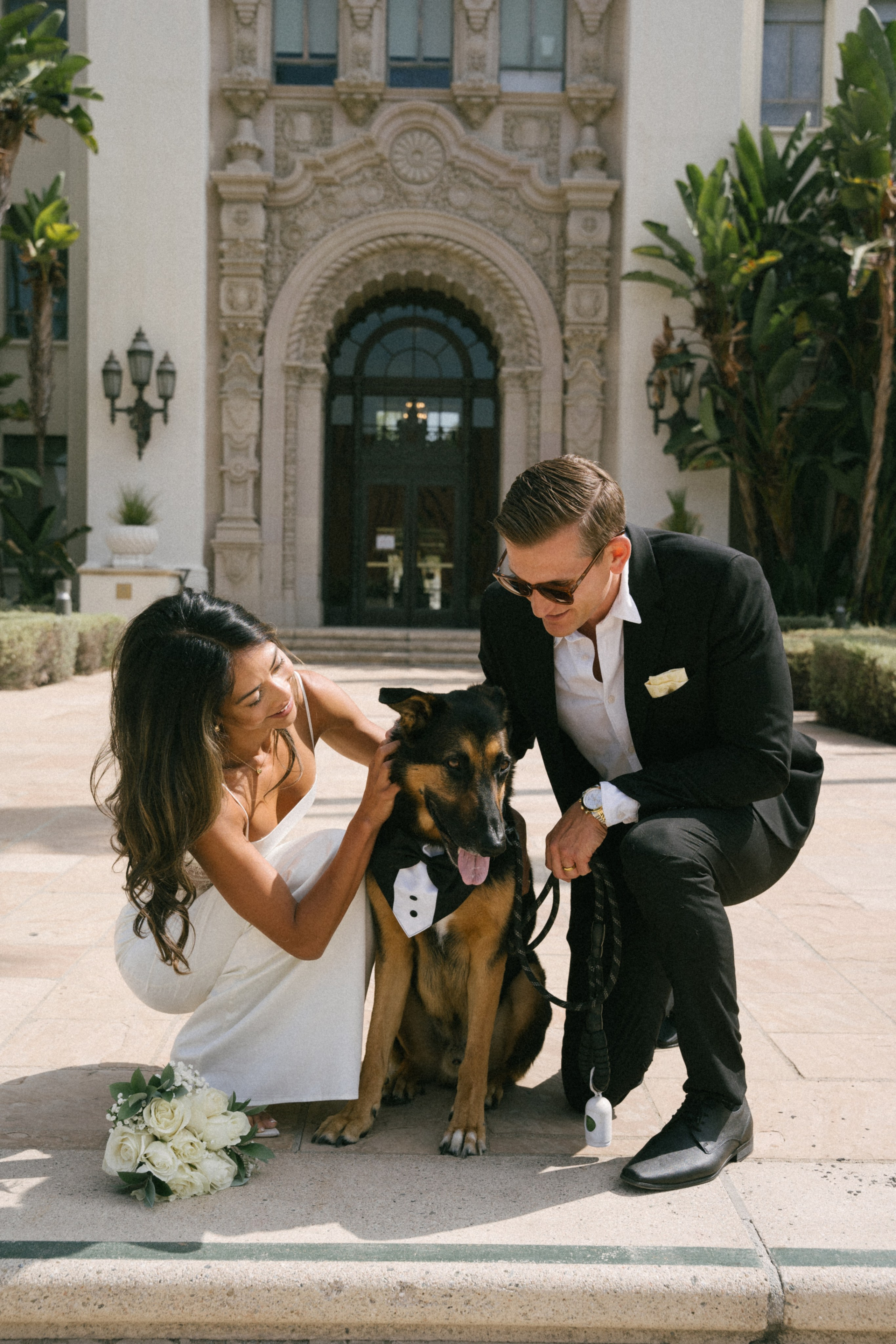 Beverly Hills Courthouse Wedding. Beverly Hill Elopement. Small Wedding in Beverly Hills