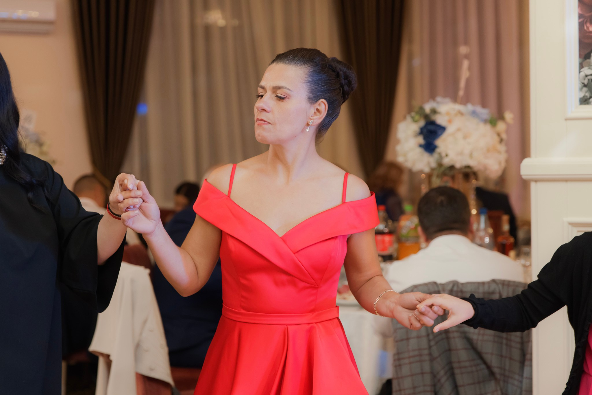 Mihai & Oana. Servicii foto-video profesionale, pentru momente de neuitat