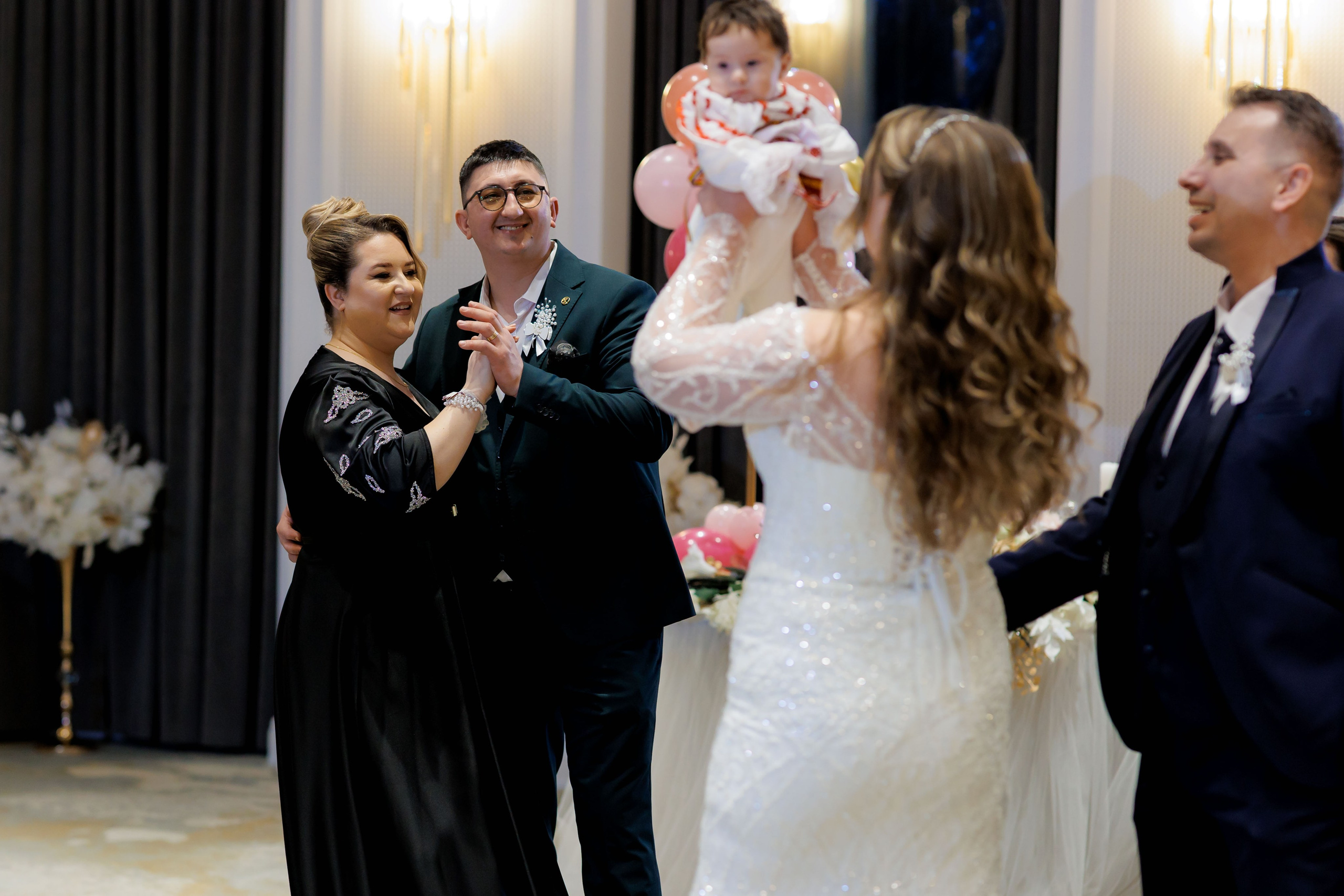 Povestea voastră, regizată de noi |Cristi Turculet Videograf Nuntă Suceava | wedding highlight. Servicii foto-video profesionale, pentru momente de neuitat