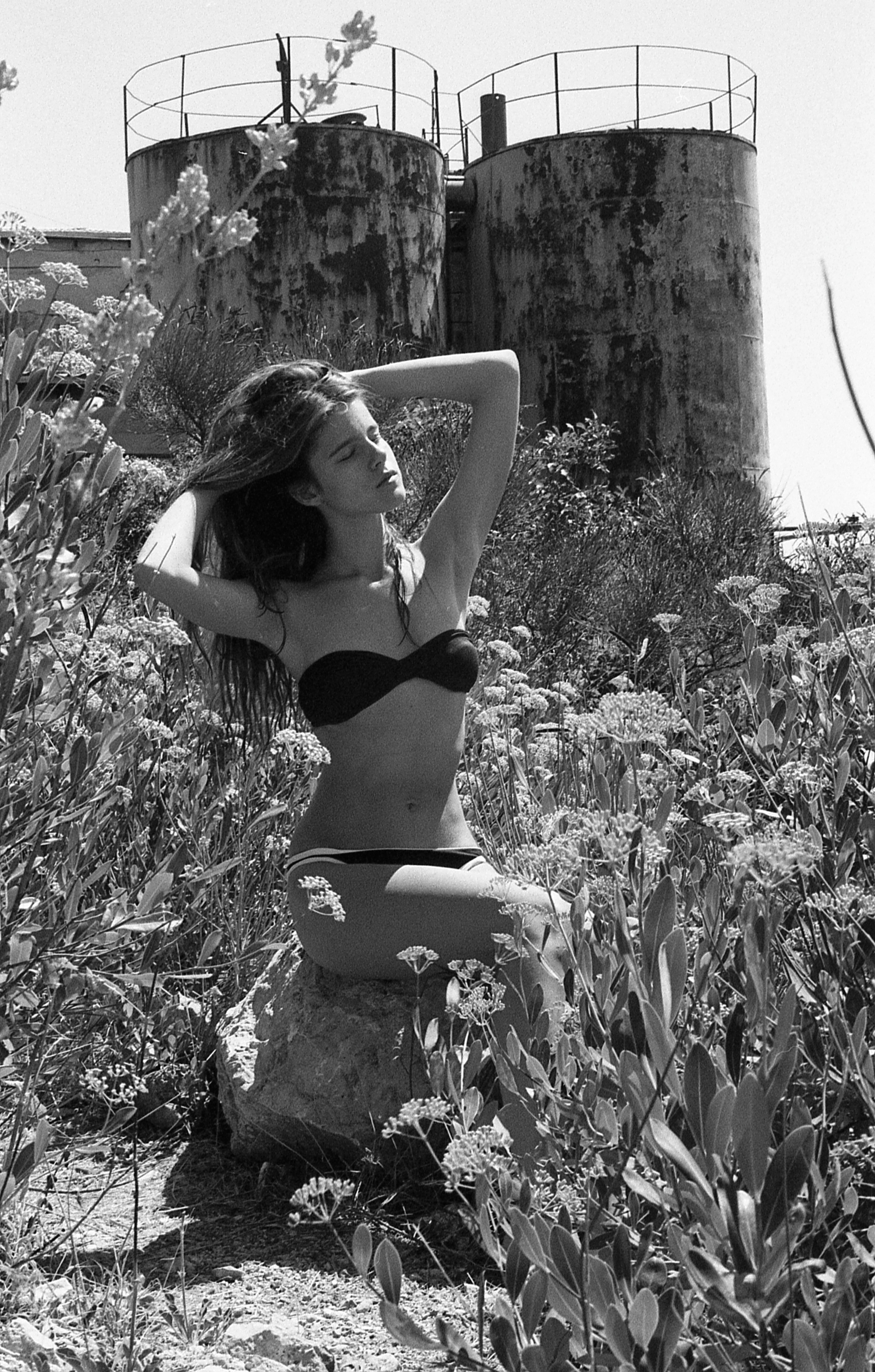 Wanderlust. Personal and fashion photography for brands and modeling agencies. Warsaw, Europe. Yaroslav Storchak