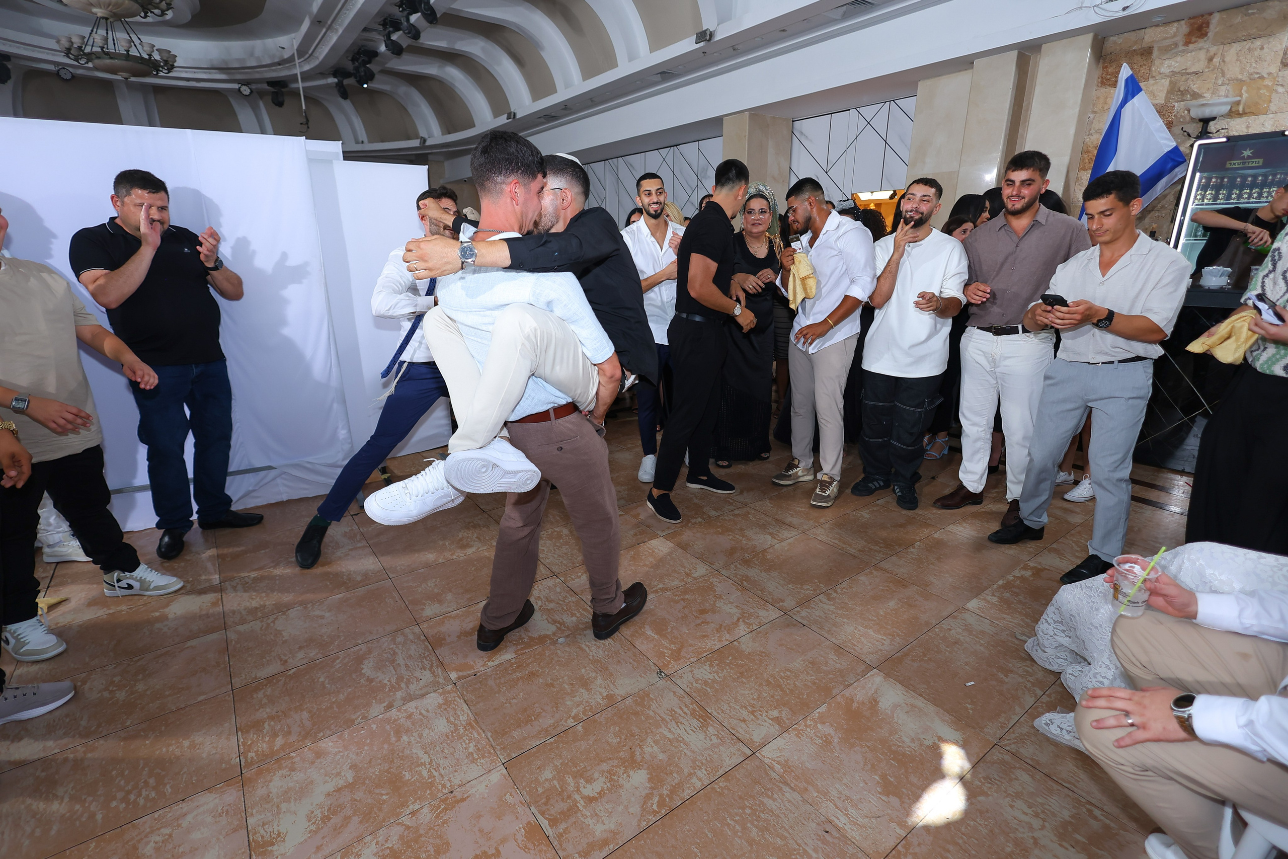 L & A. משה מנשה צלם חתונות