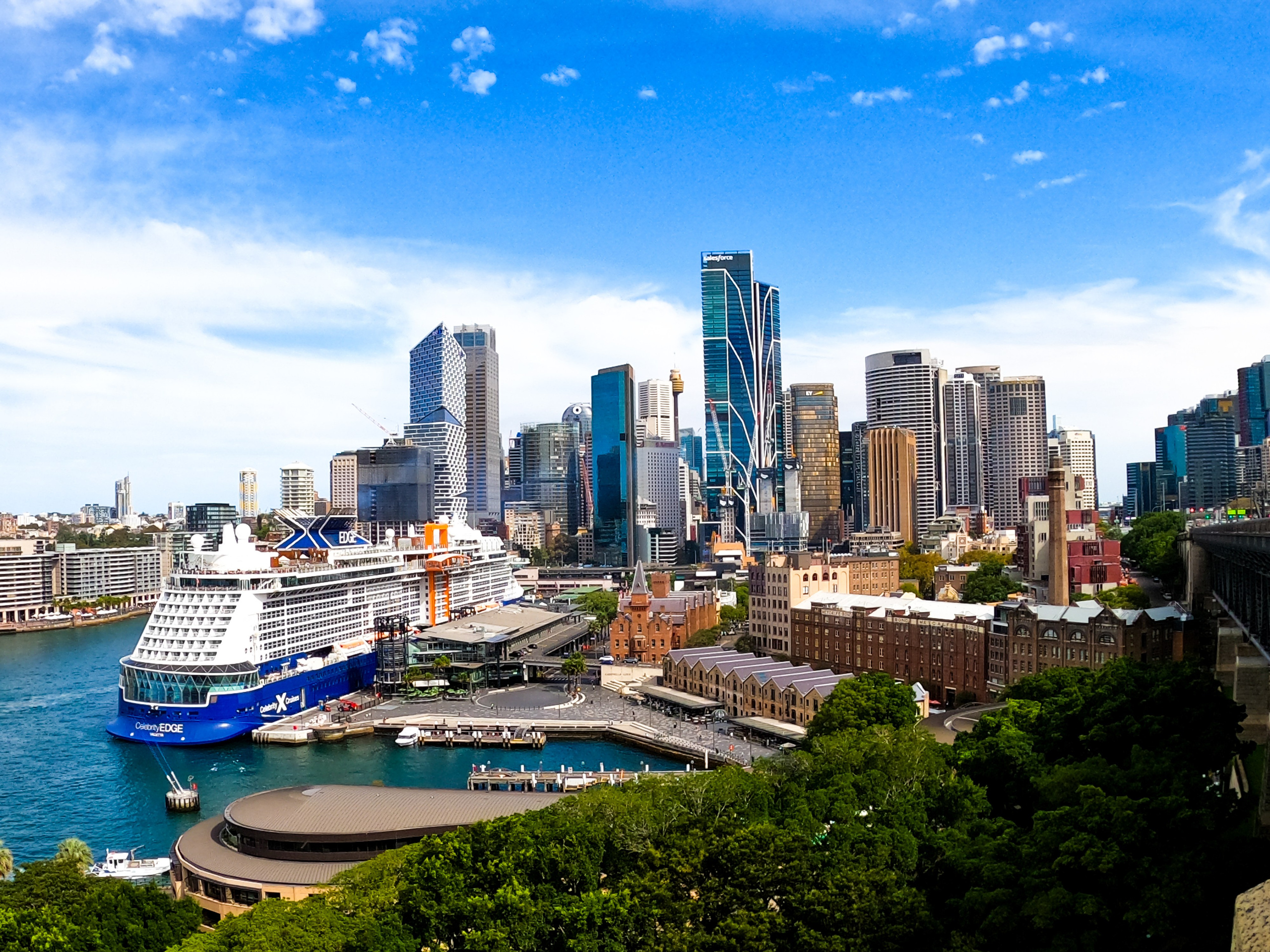 WallMuse. MHCreative is family-oriented photographer based in SYDNEY