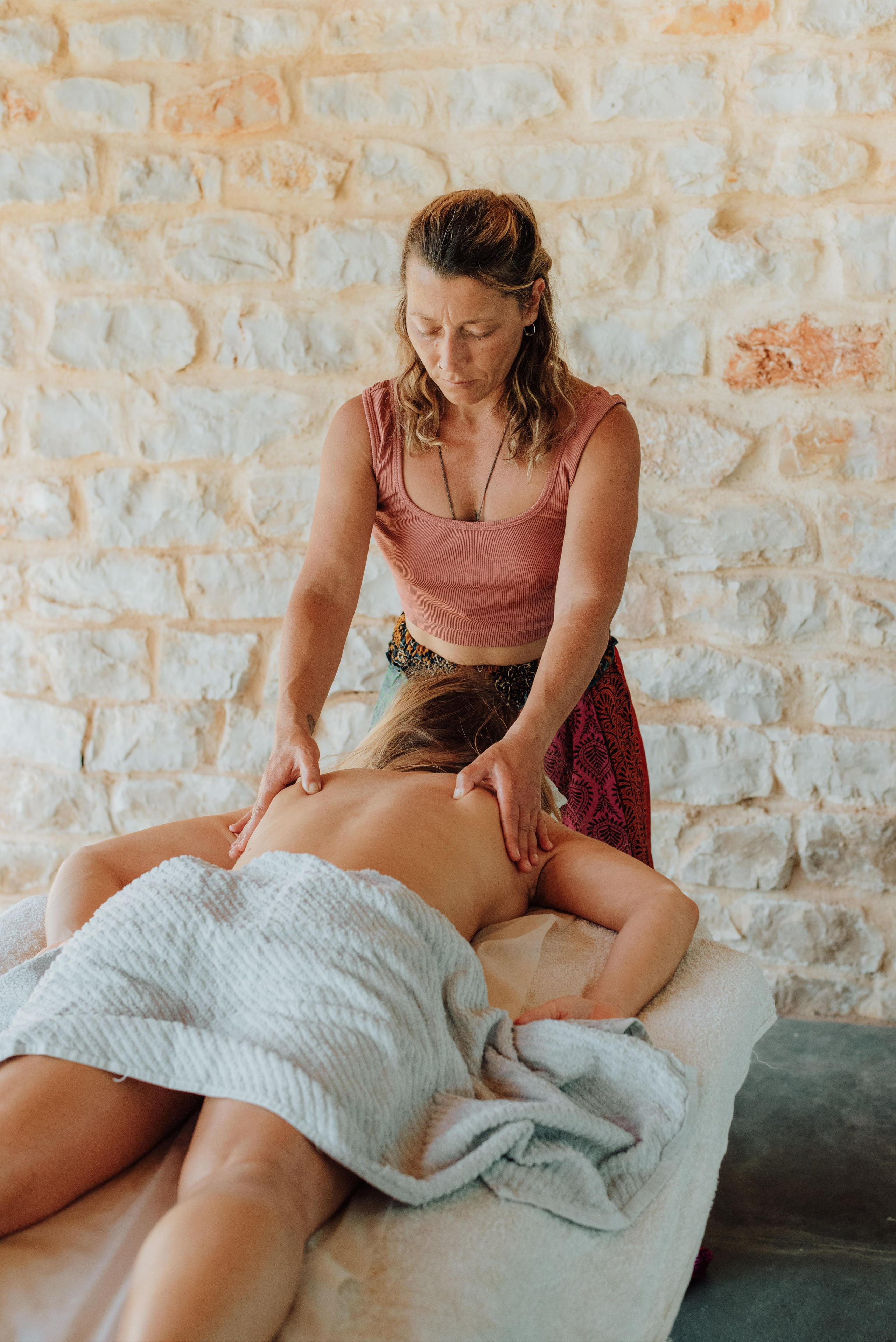 YOGA RETREAT PORTUGAL. Lifestyle, wedding and family photographer