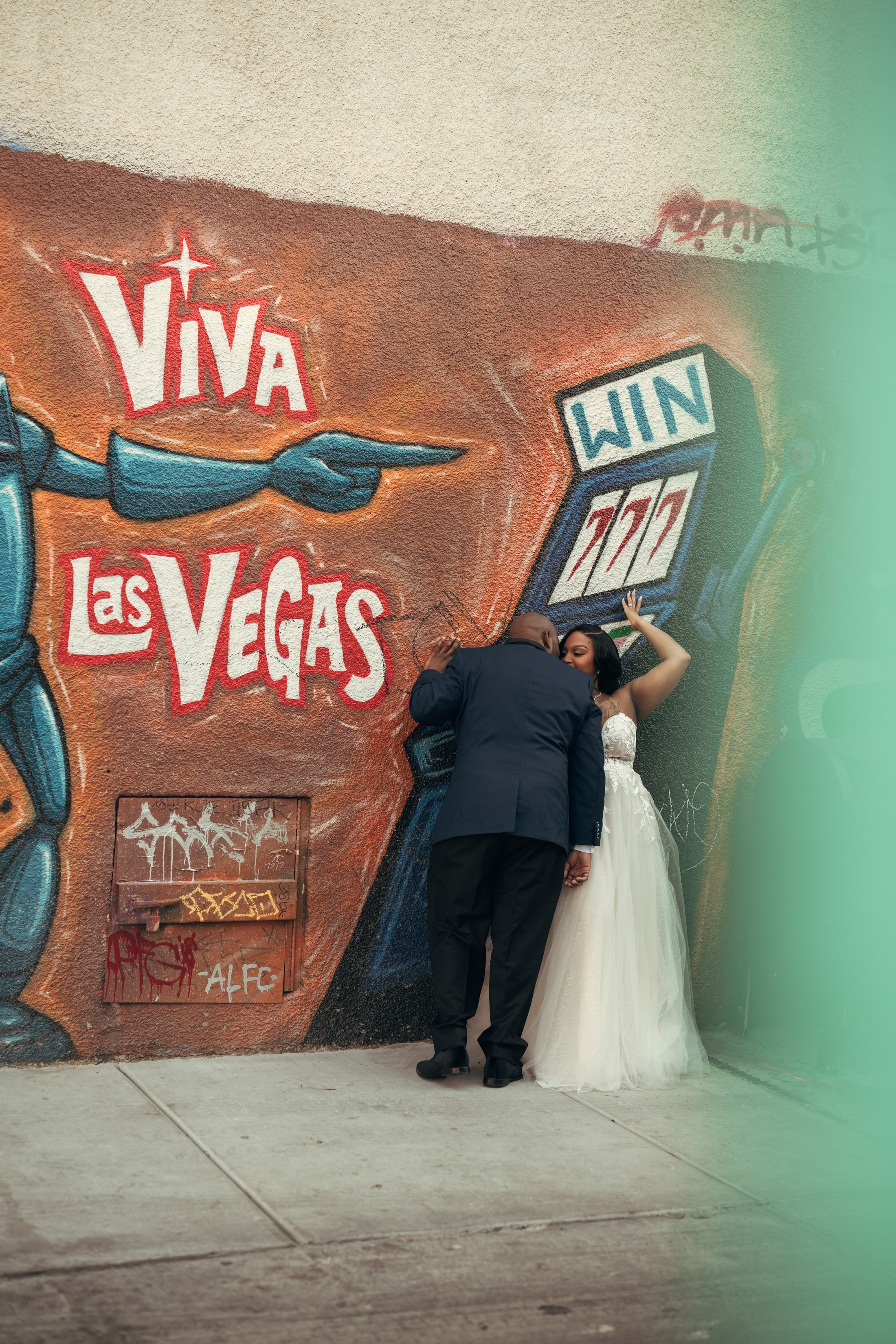 Jasmin&Keidrick. Wedding & elopement photographer Viktoriya Kravtsov. Las Vegas