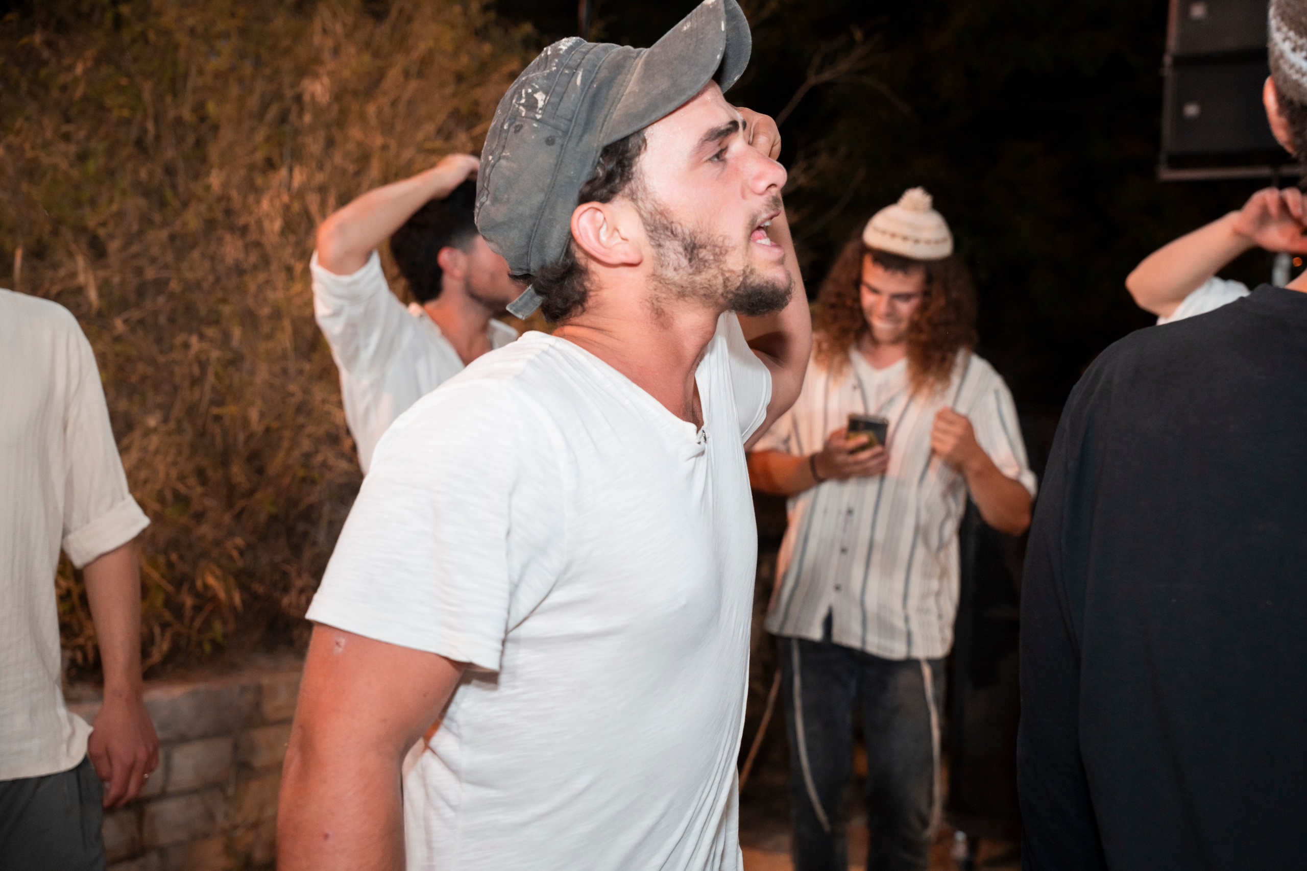 עדן ושלהבת. יוסף מזרחי צילום חתונה, ברית וזוגיות. צלם מקצועי שאוהב להוציא אתכם הכי יפים ברגעים הכי מרגשים