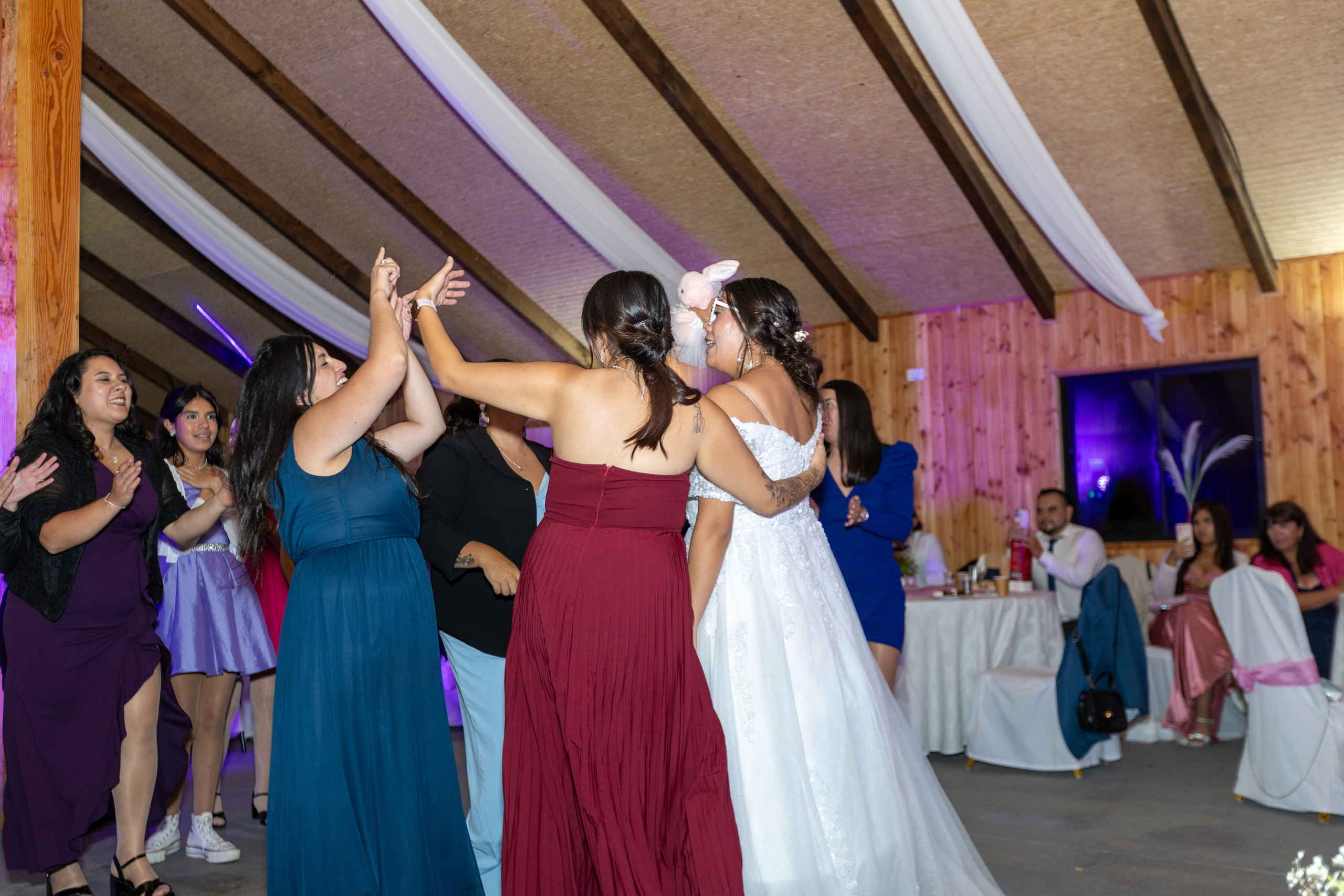 Yoanna y Ricardo. Dinka & Emilio - El arte de preservar lo que no se repite