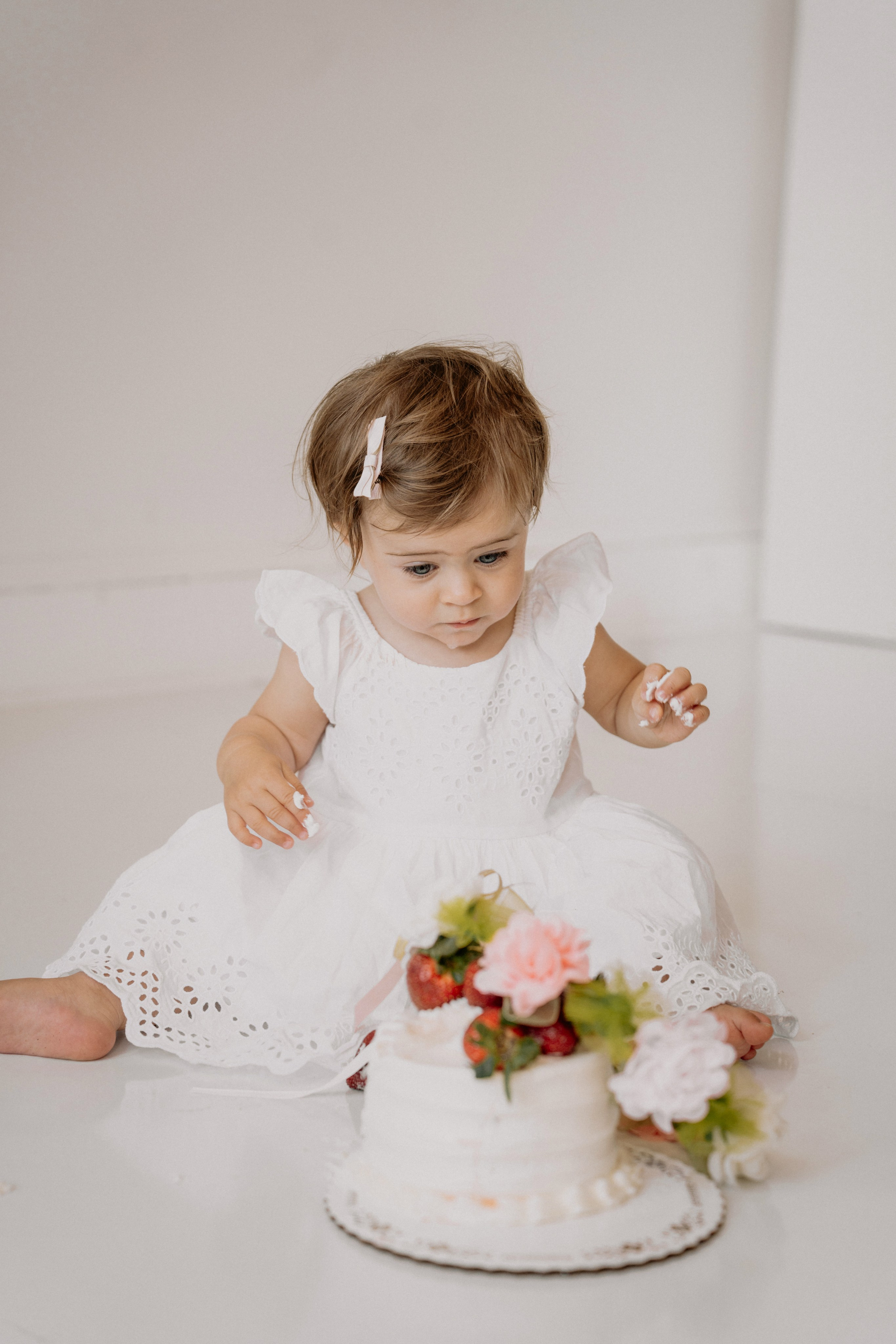 First Birthday Studio Photography – A Milestone Celebration. Alisa Tant — Family and newborn photographer Bucks County, Montgomery county, Philadelphia, NJ