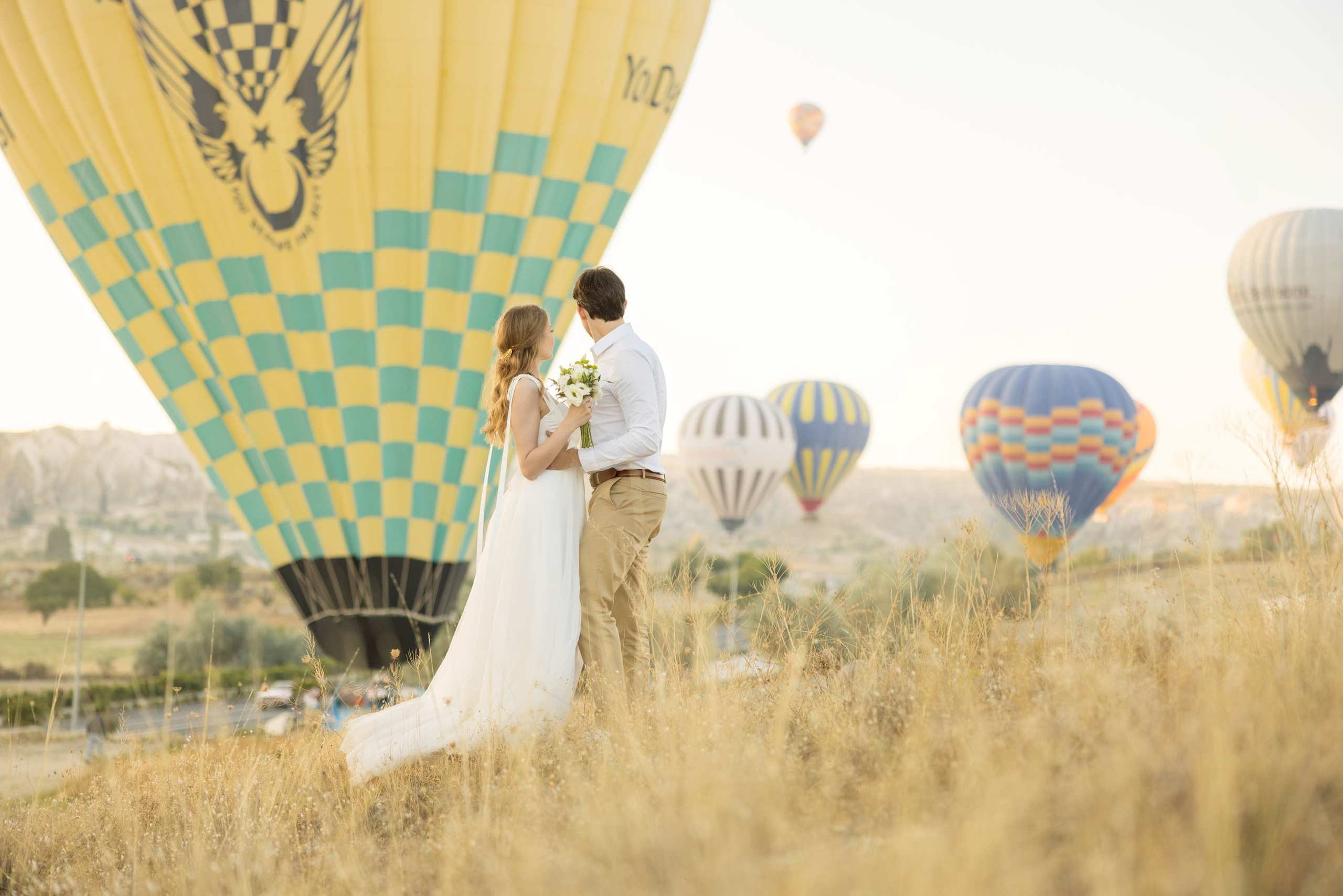 Wedding photo shoot in cappadocia. Julia Ganch I Fashion Wedding Photography I Cappadocia Turkey