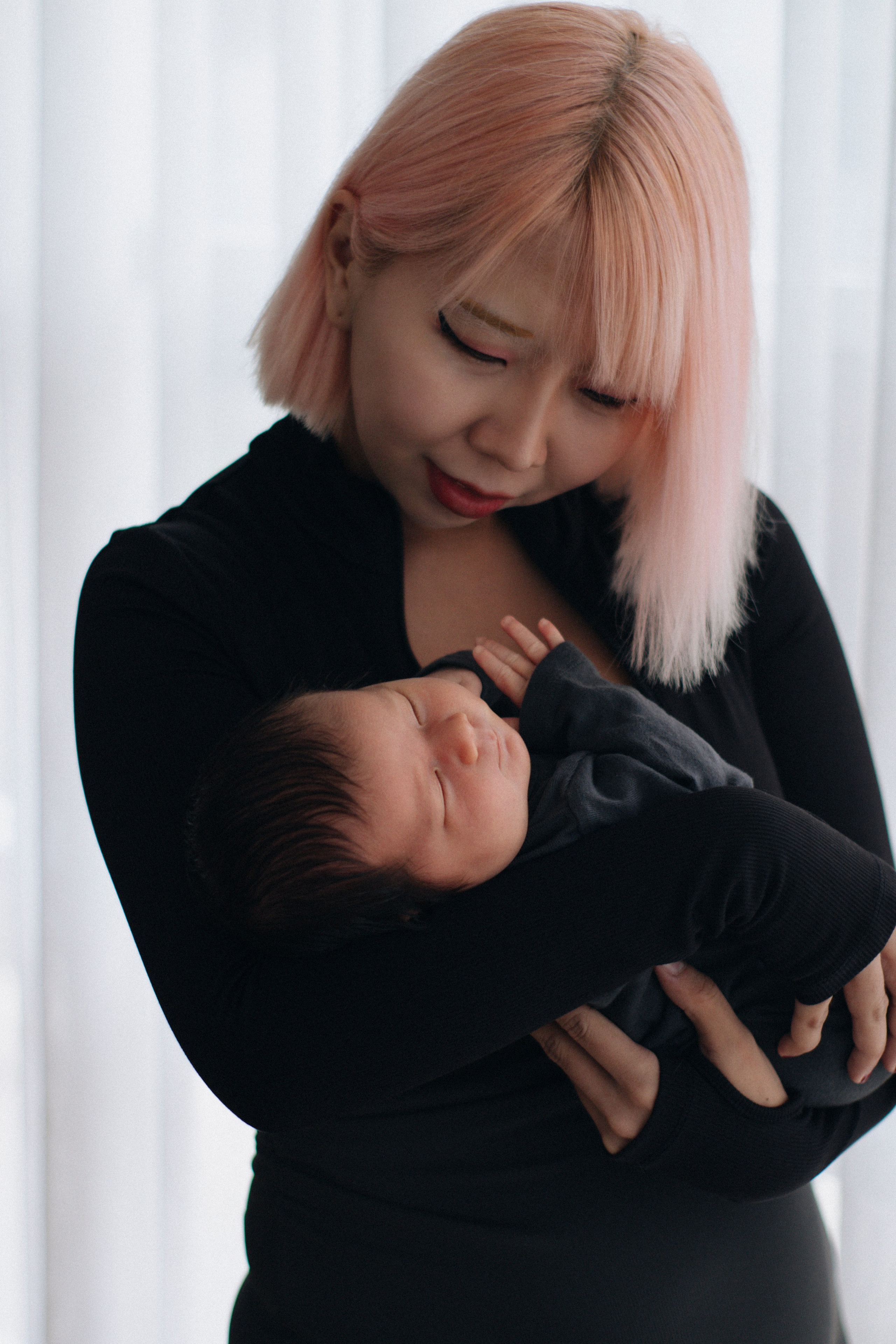 Warm Words. Family and wedding photographer in Bangkok, Thailand