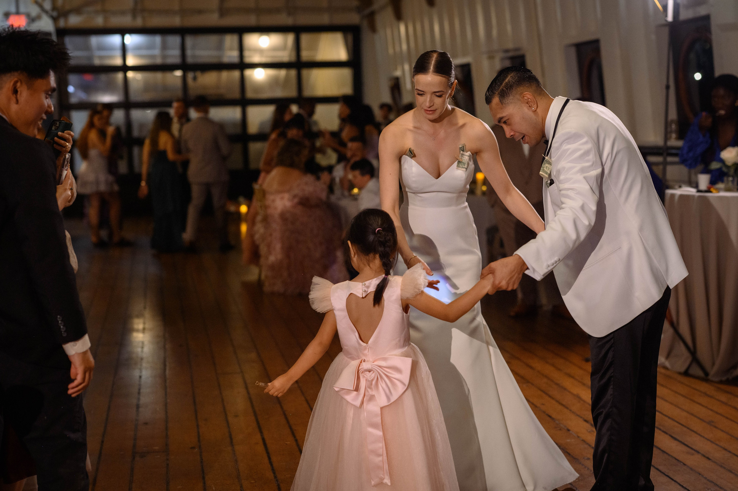 Kevin & Katie. Wedding & portrait photography in the Seattle Area. Helen Michelle photographer