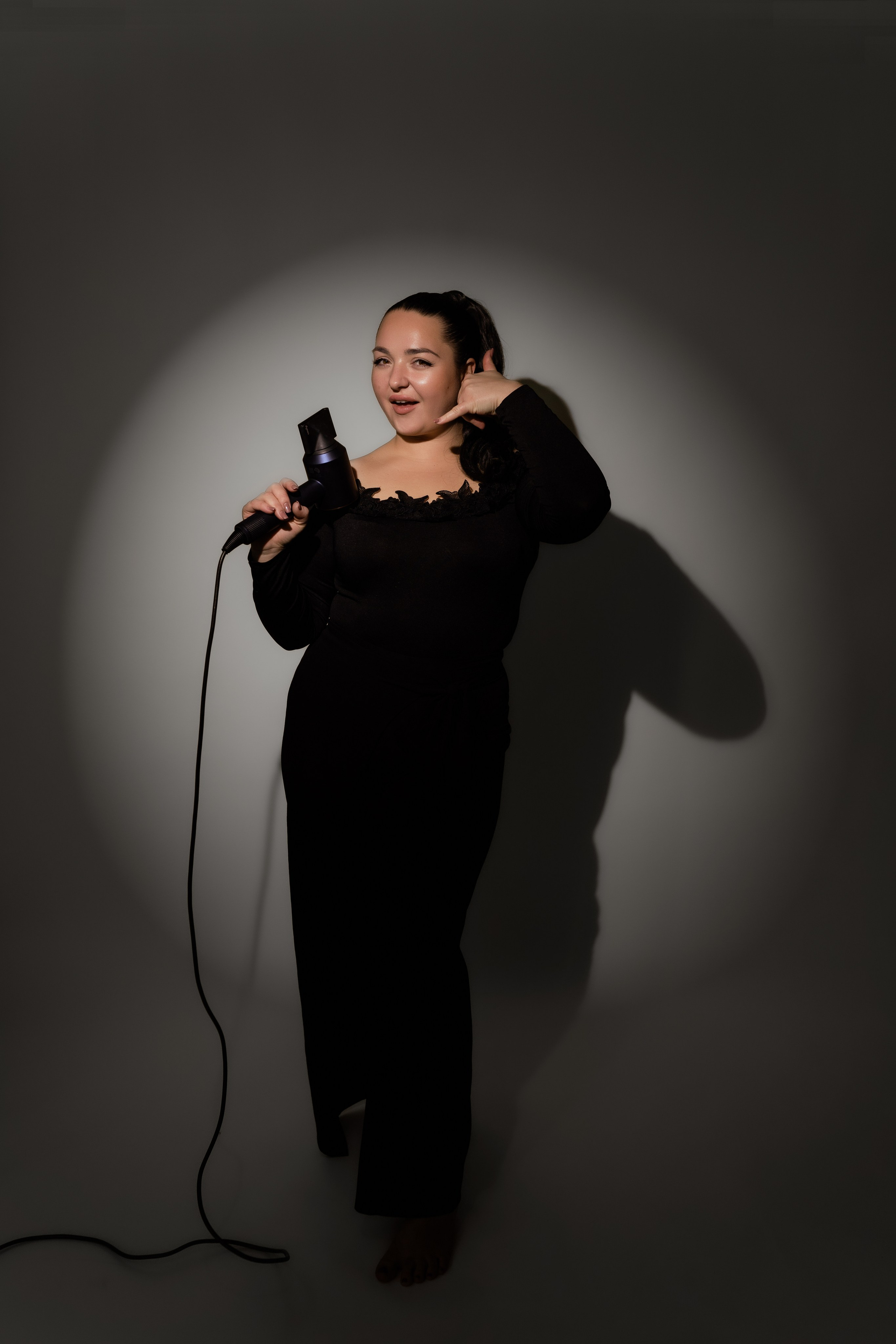 Viktorijos asmeninė, profesinė fotosesija fotostudijoje Marijampolėje