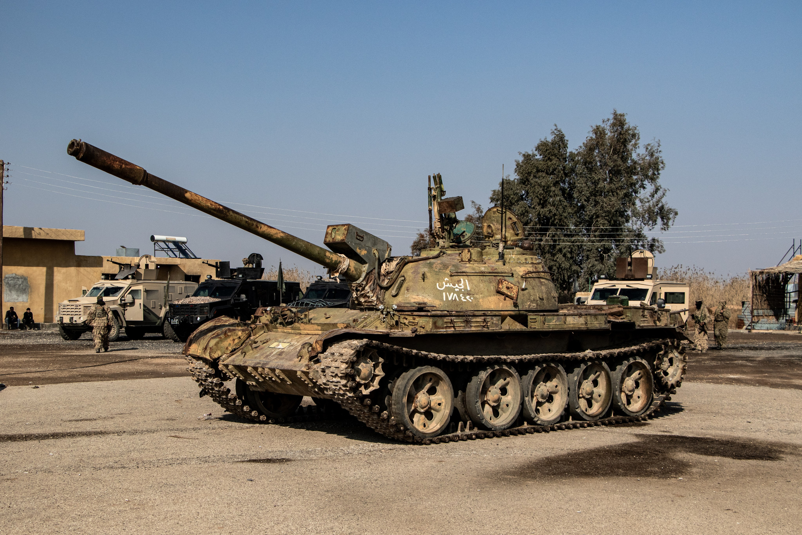 Un char des Forces Démocratiques Syriennes (FDS) à Raqqa.