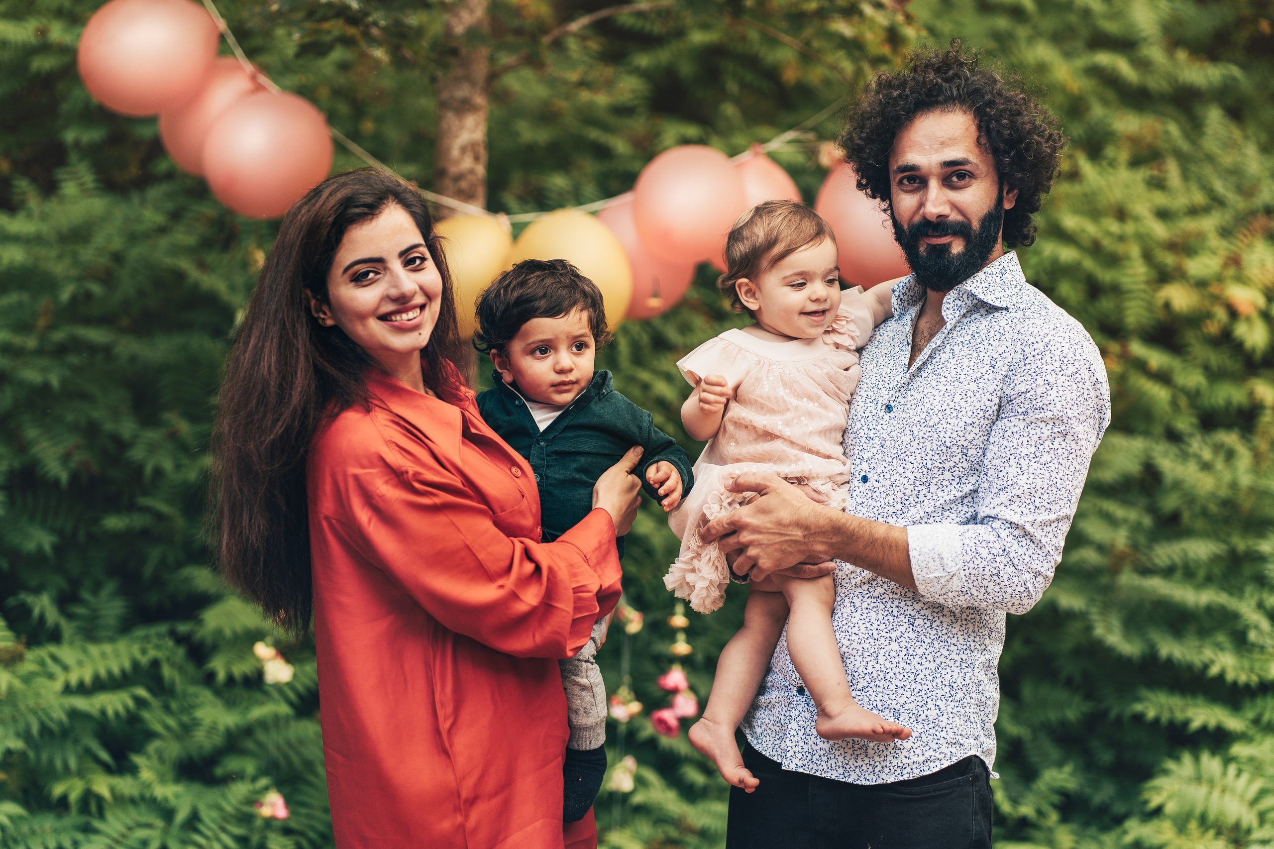 Barcelona Family Photoshoot — Family Photographer in Barcelona. DiaFoto — Wow Photographer in Barcelona | Premium Barcelona Photoshoot Experience