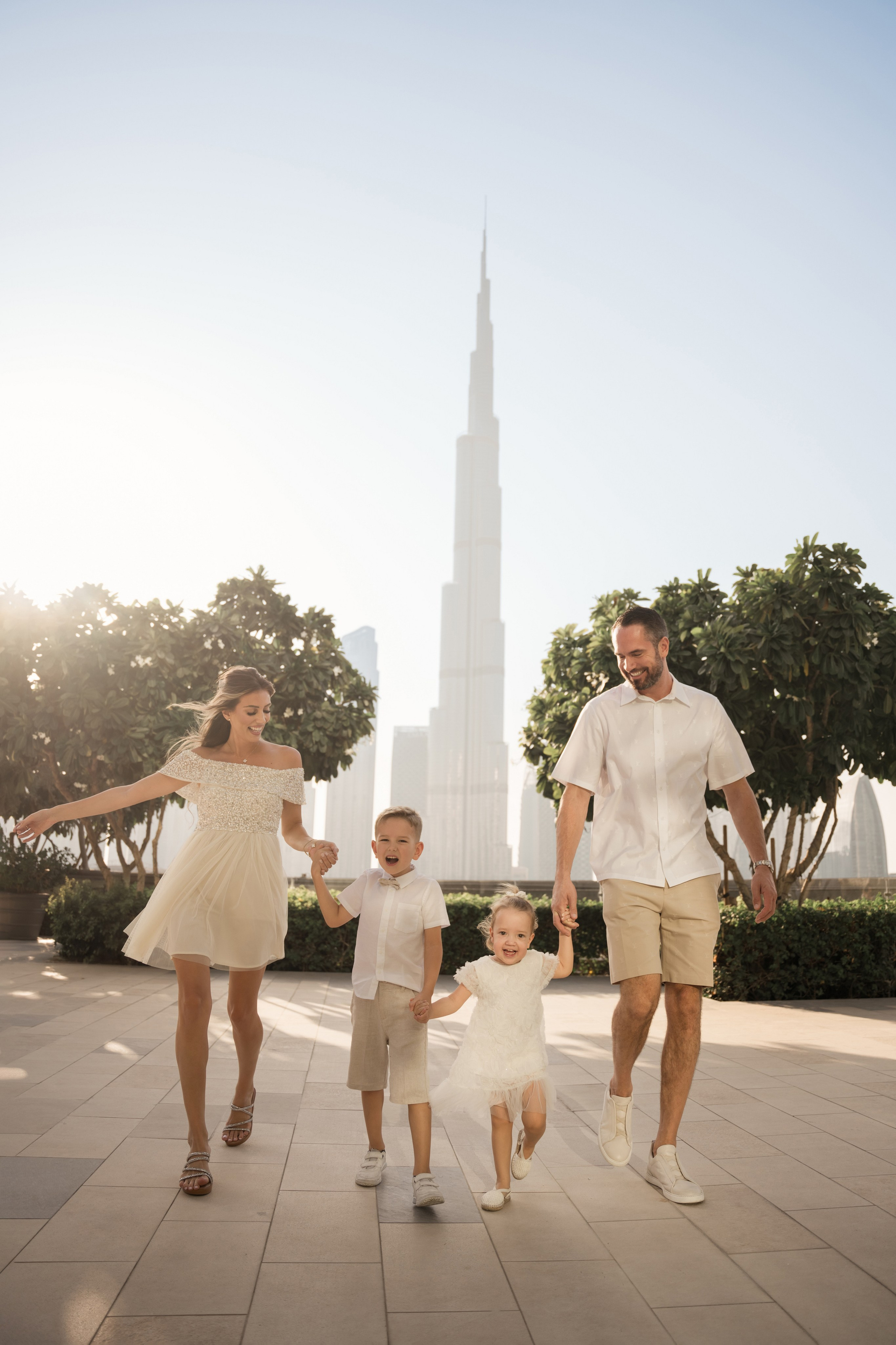 The heart of the city. Angela Iakovleva — Family Photographer in Dubai