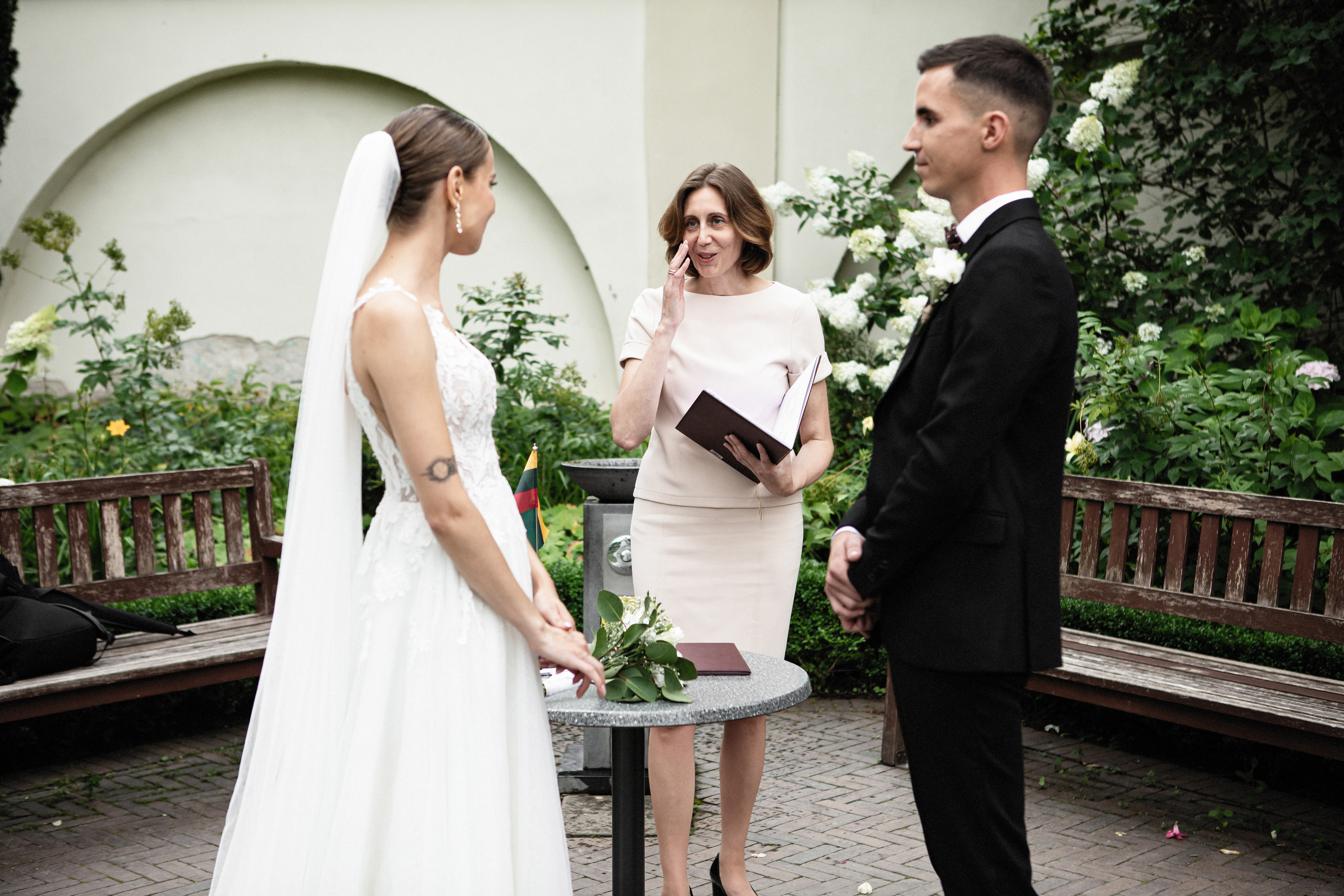 Karolina / Mykolas. Wedding and family photographer in Lithuania — Yvanessa Gelvano